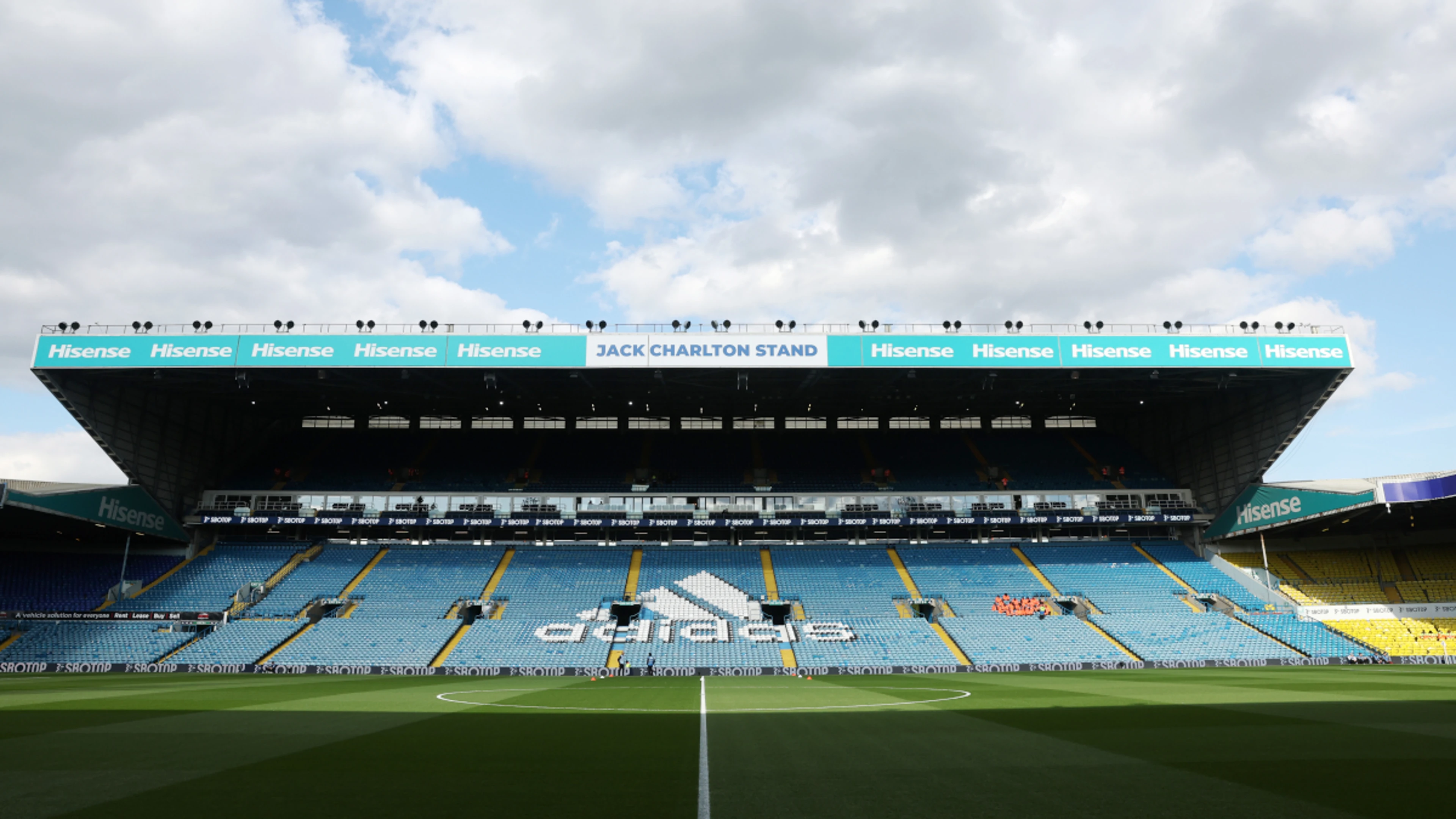 Leeds confirm approval for takeover by 49ers' owners