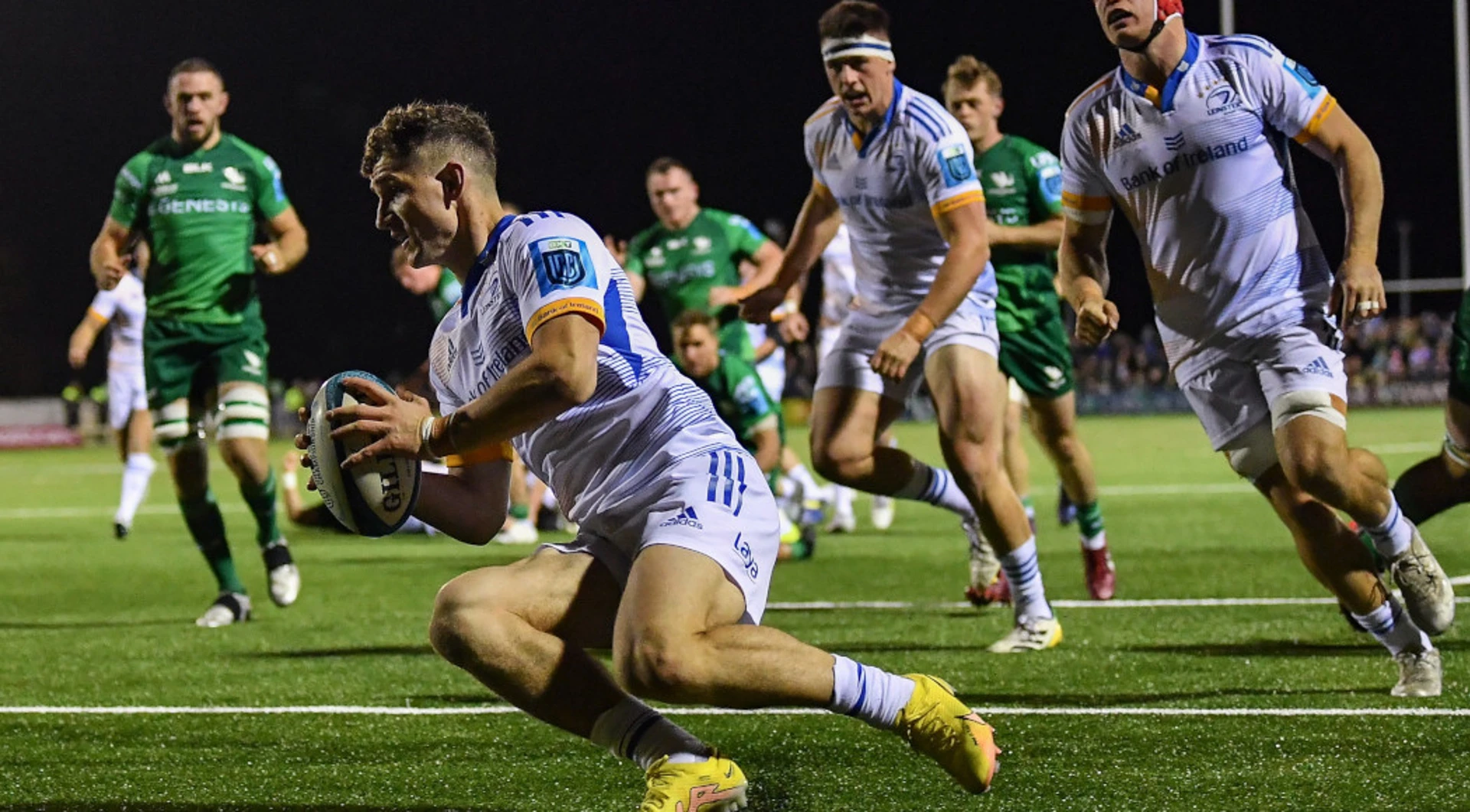 Leinster continue unbeaten run with victory over Connacht