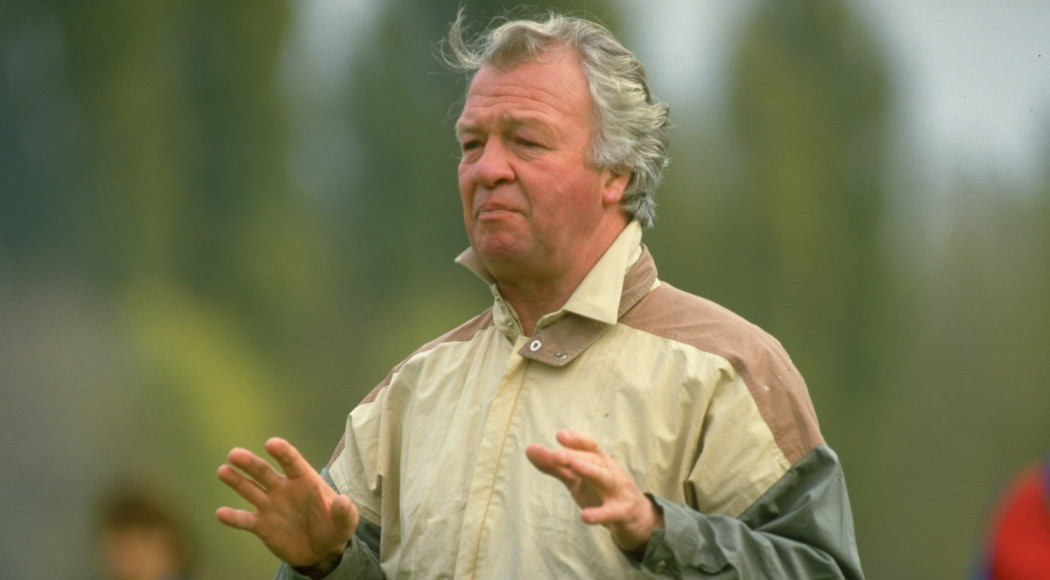 Former Northern Ireland and Everton boss Bingham dies