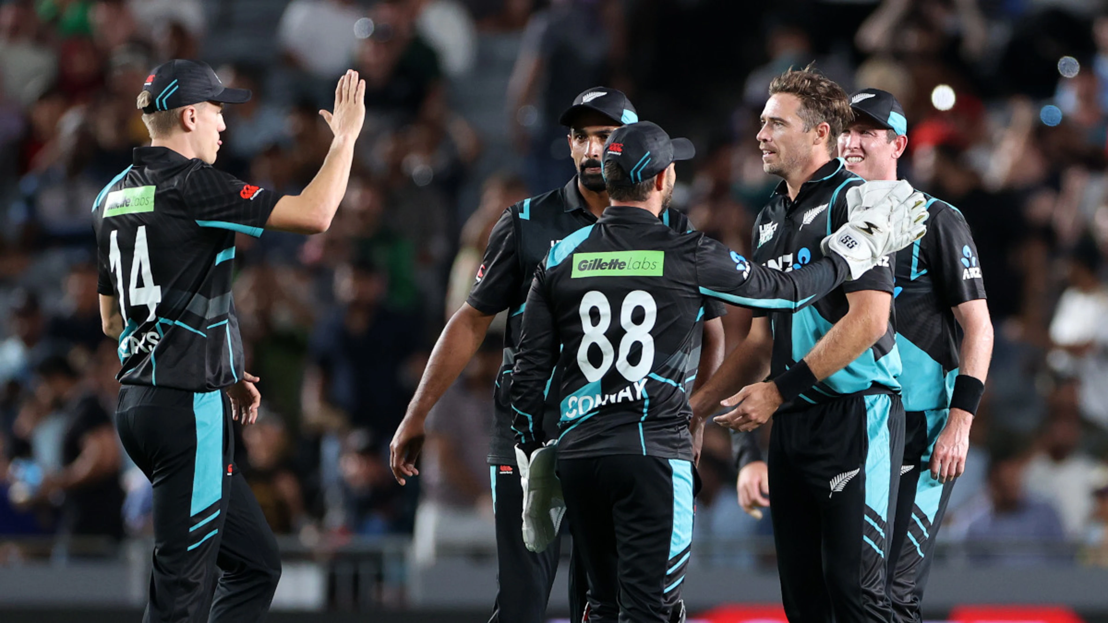 New Zealand chase down Pakistan to win fourth T20 international