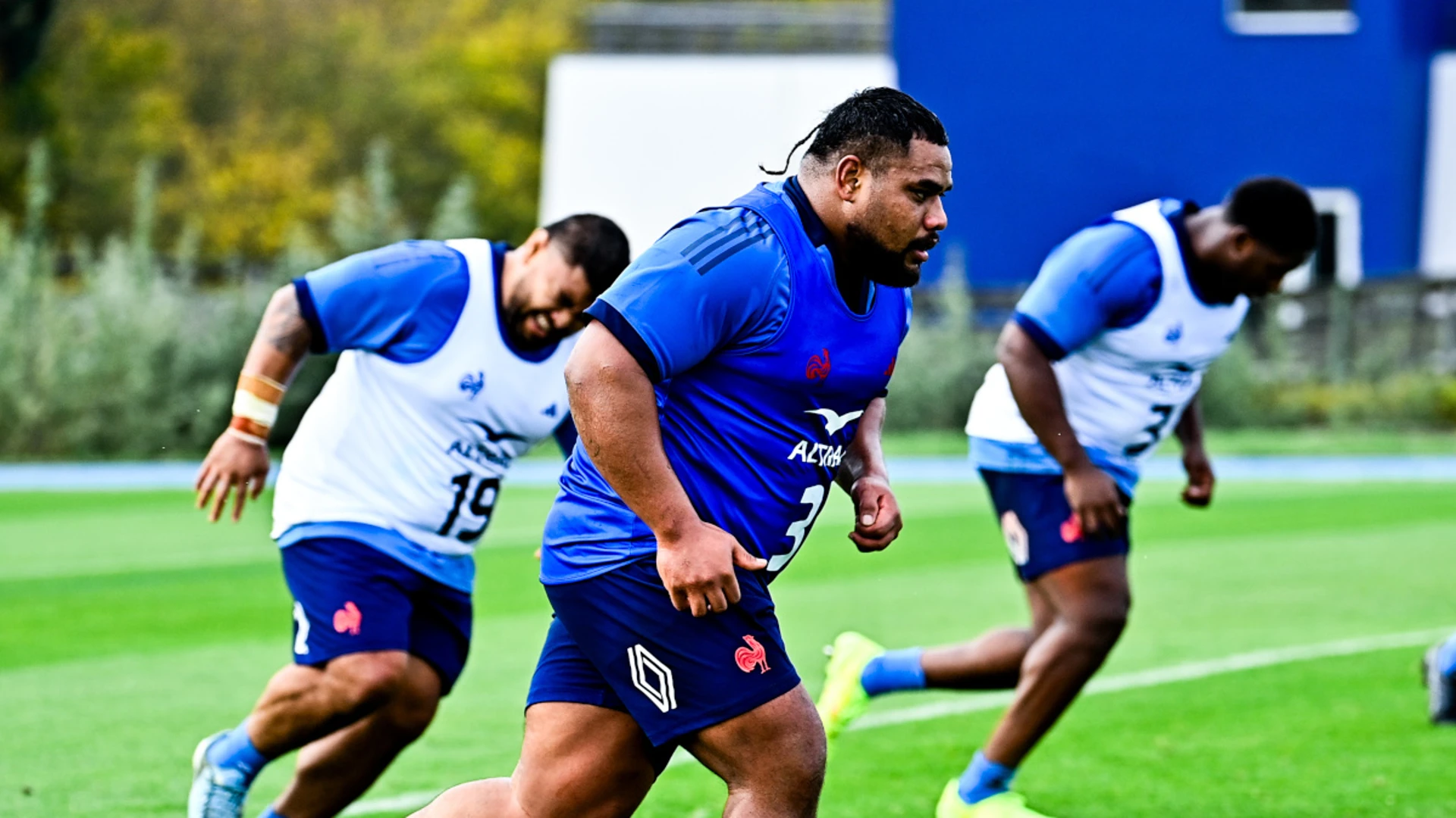 Hard graft takes 140kg 'big sponge' Tatafu to France debut