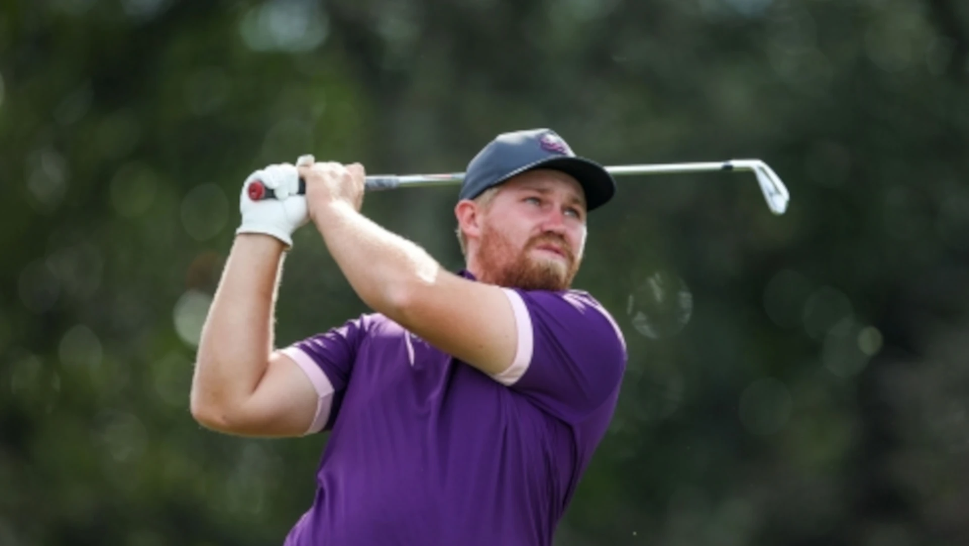Van Der Merwe shoots 63 to pull three shots clear at CMR