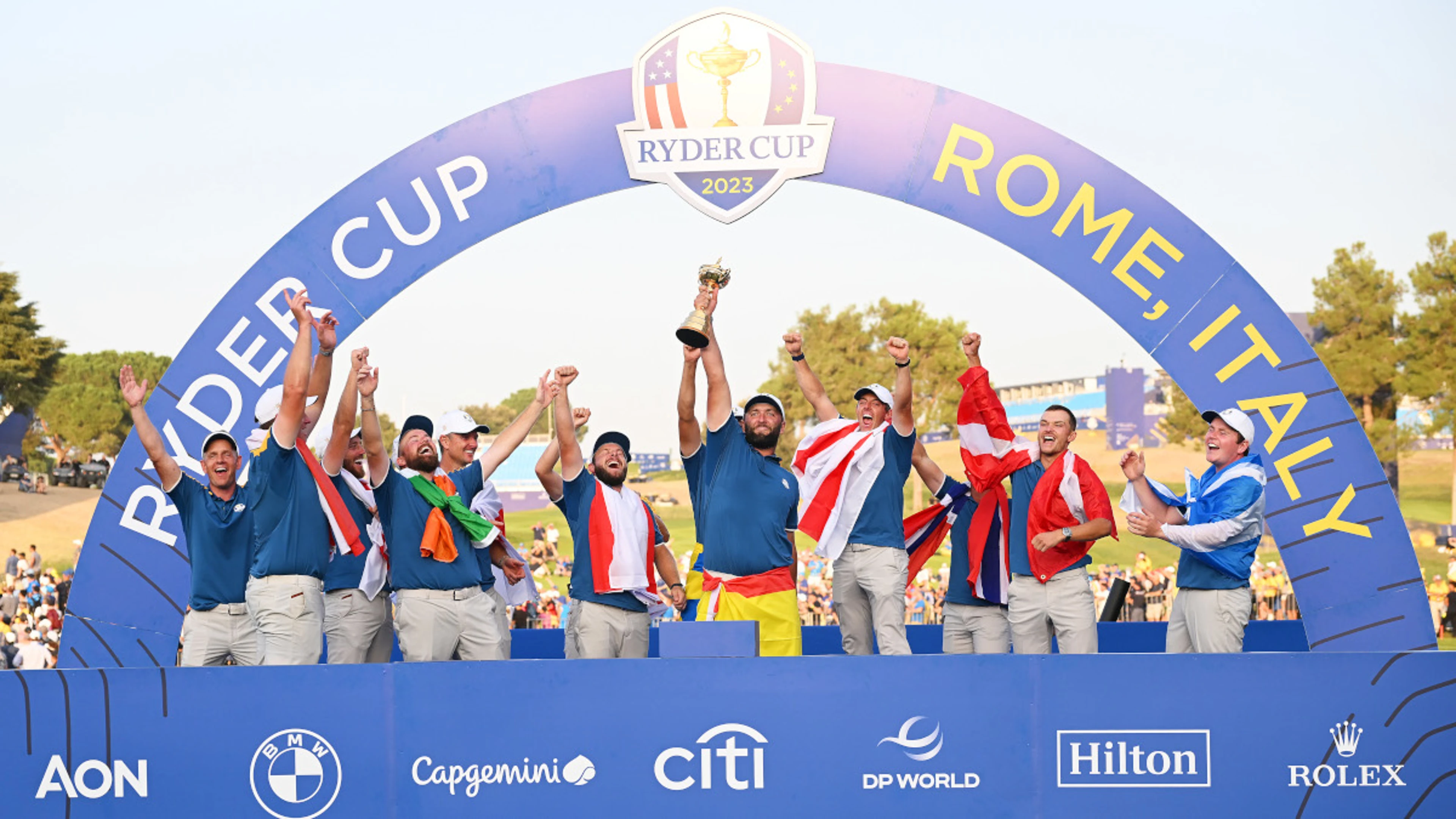 Fleetwood secures Ryder Cup for Europe after brave US fightback