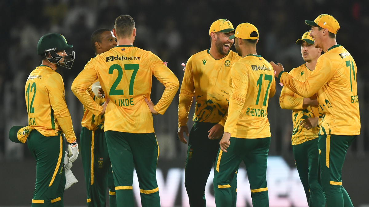 Bosch, Hendricks help all-round Proteas crush Pakistan in opening T20I