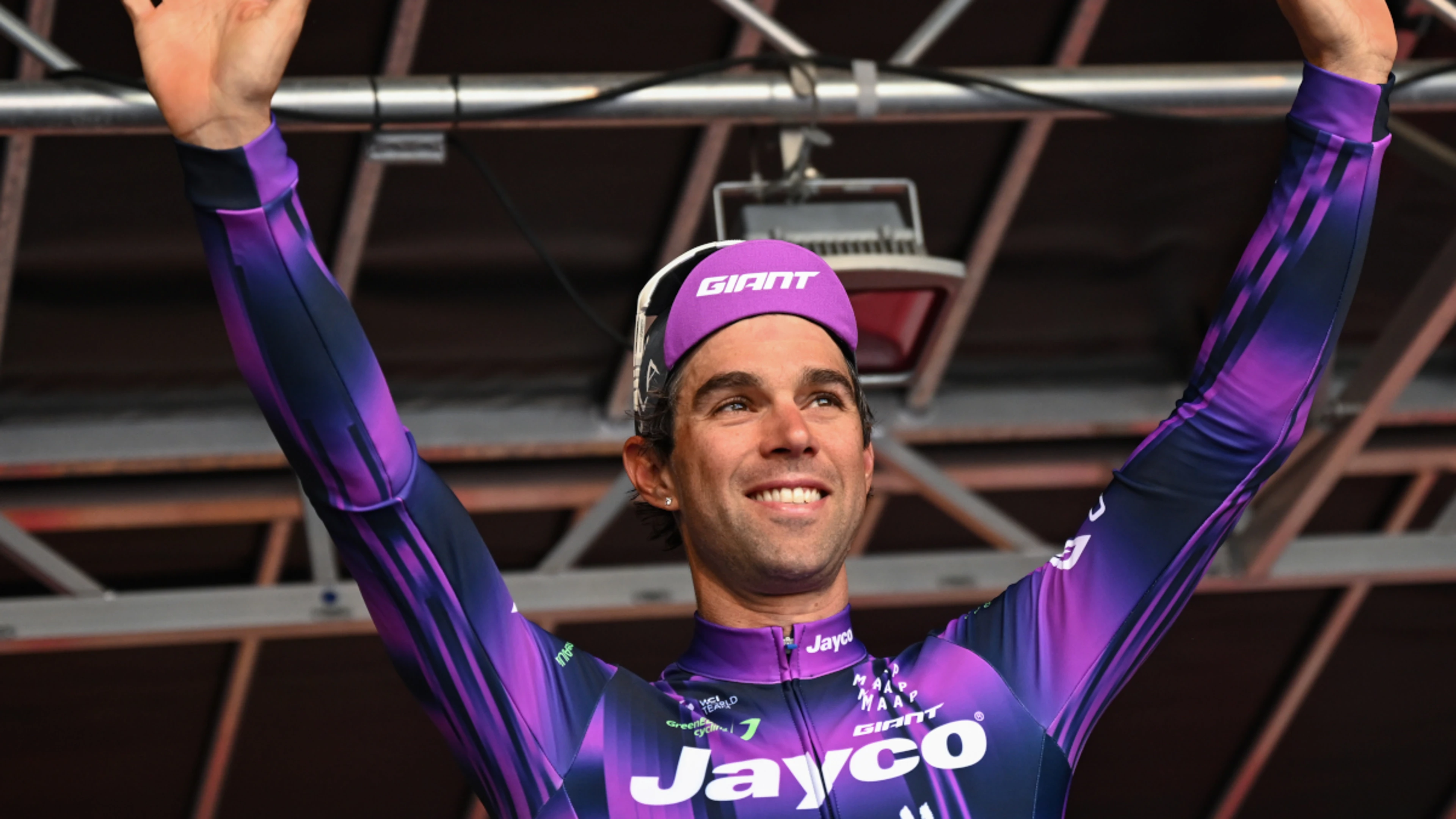 Win machine Matthews claims Eschborn-Frankfurt sprint