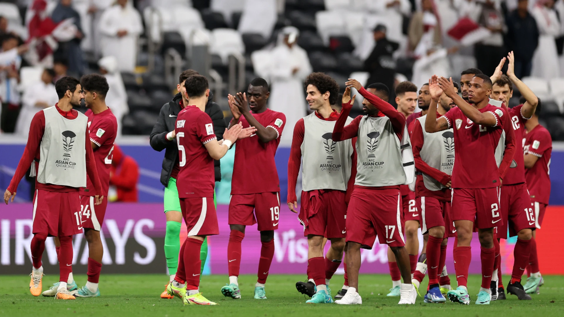 Hosts Qatar into Asian Cup last 16 but China made to sweat