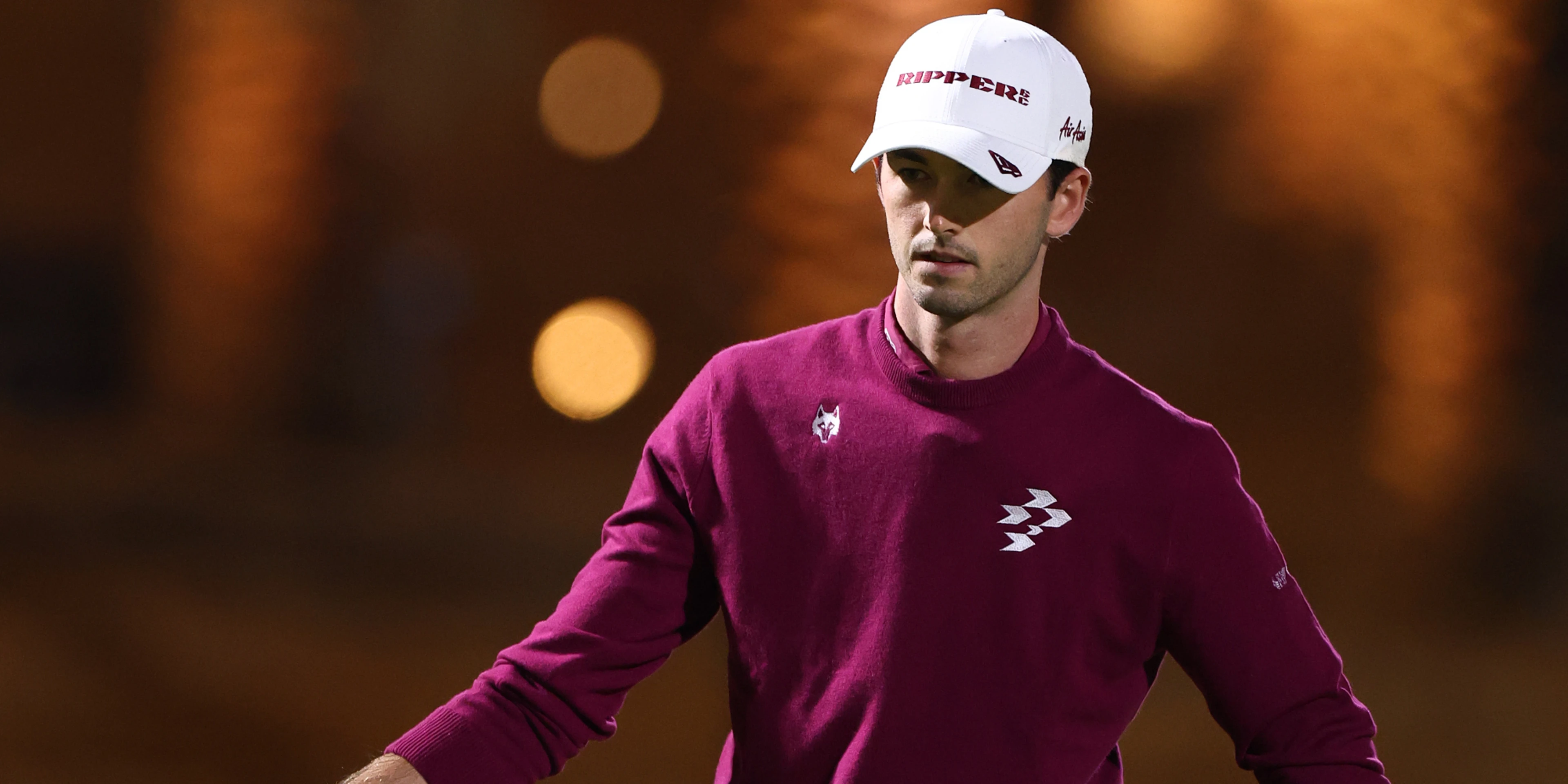 Elvis Smylie, Peter Uihlein tied for Riyadh lead heading to LIV's first-ever 4th round