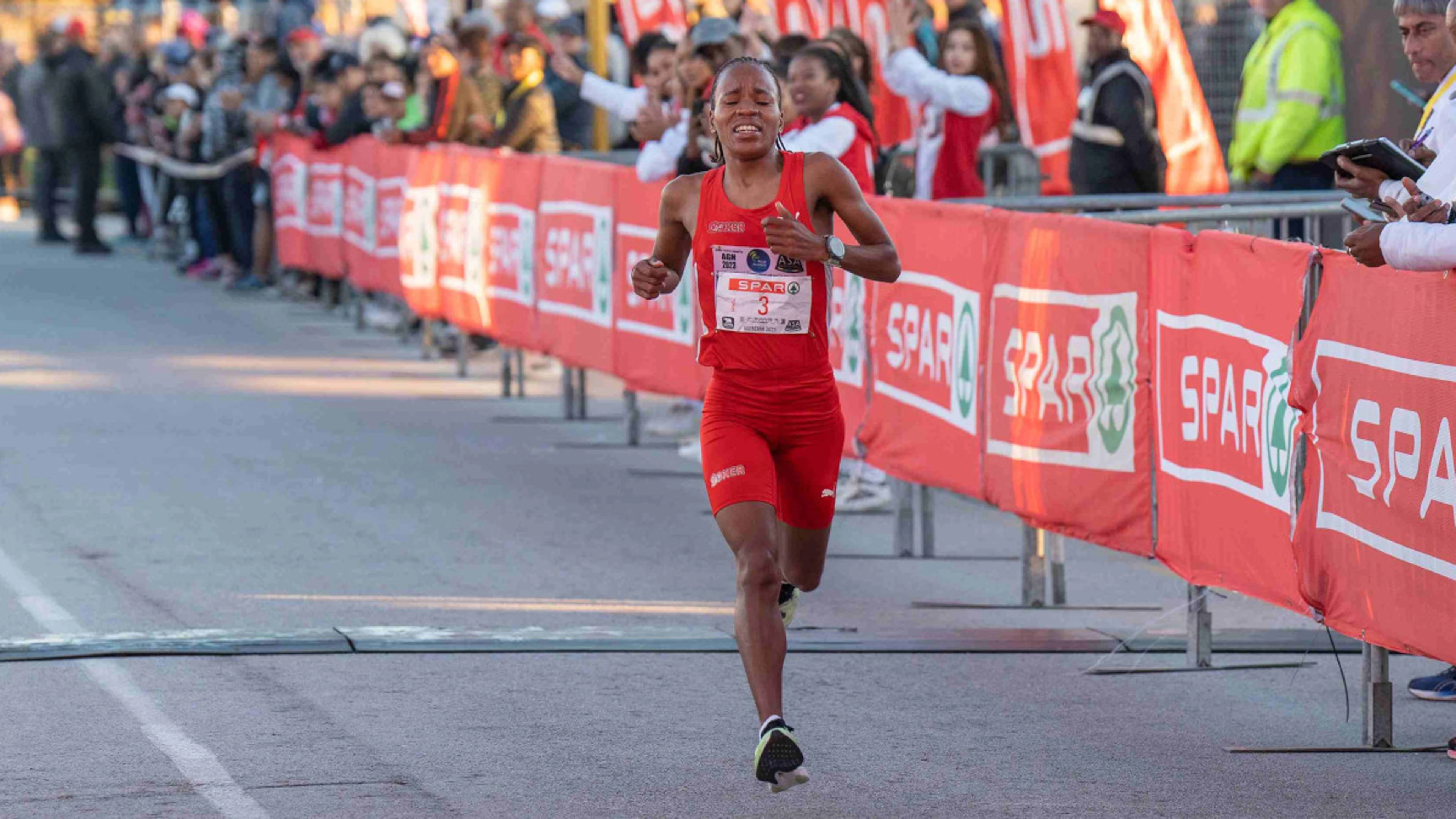 Xaba in pole position for Spar Grand Prix