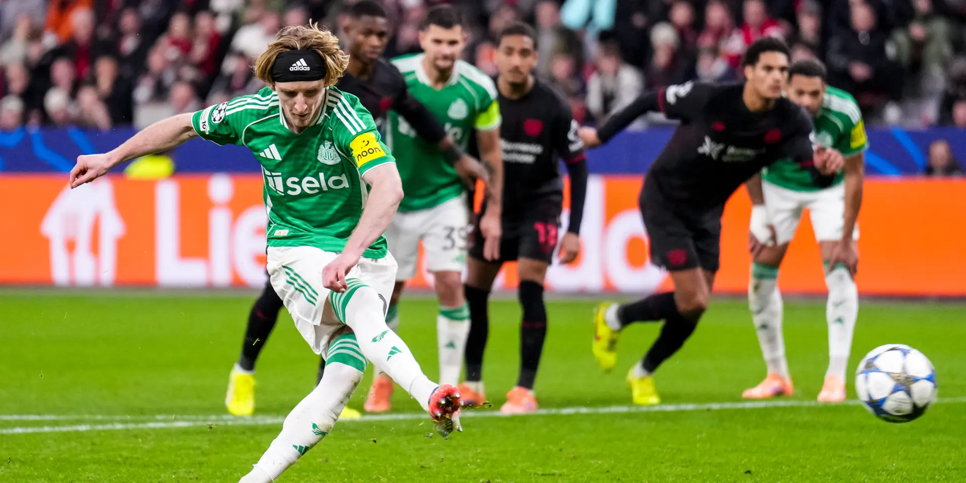 Grimaldo snatches late draw for Leverkusen against Newcastle