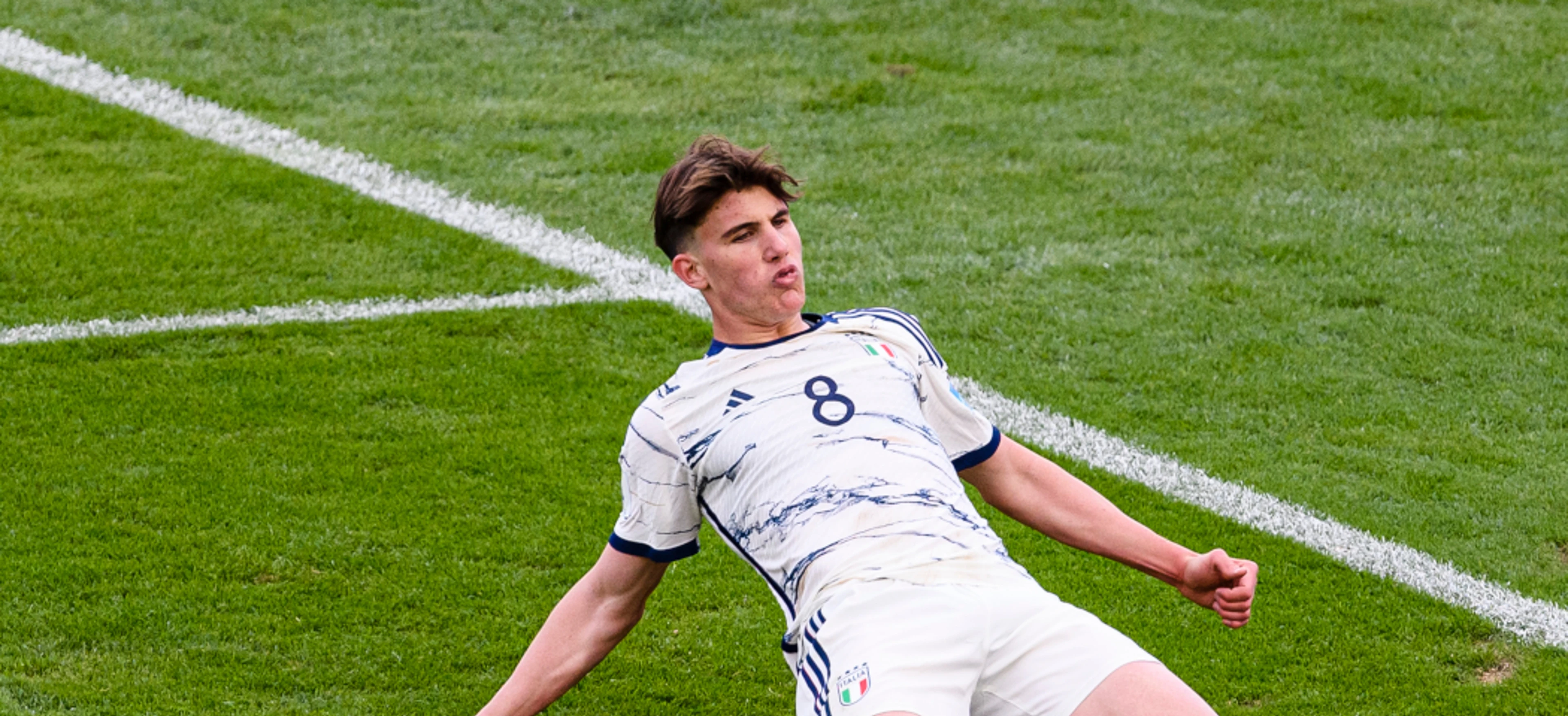 Classy Casadei helps Azzurri to knockout berth