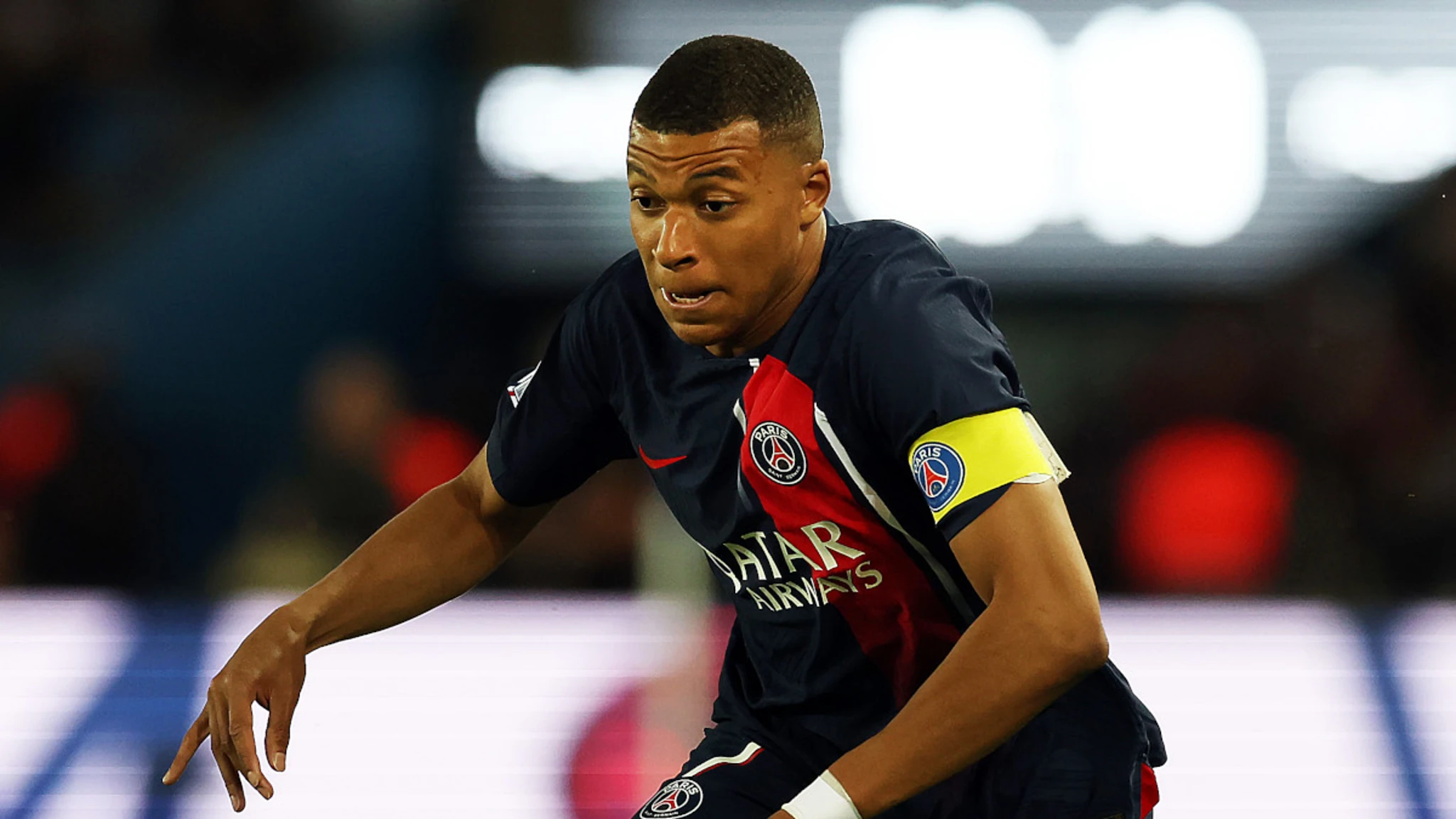 PSG tell Kylian Mbappé to sign new deal as Luis Enrique appointed head  coach, Paris Saint-Germain