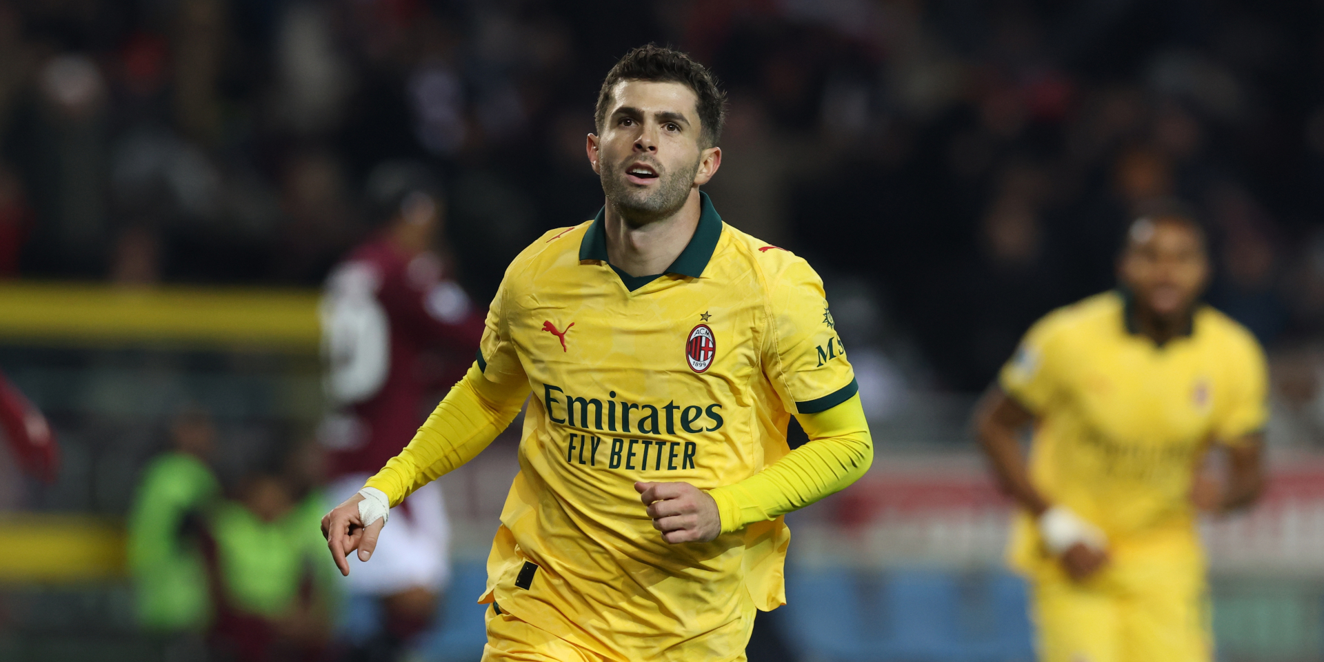 Pulisic quick-fire double sends AC Milan top of Serie A