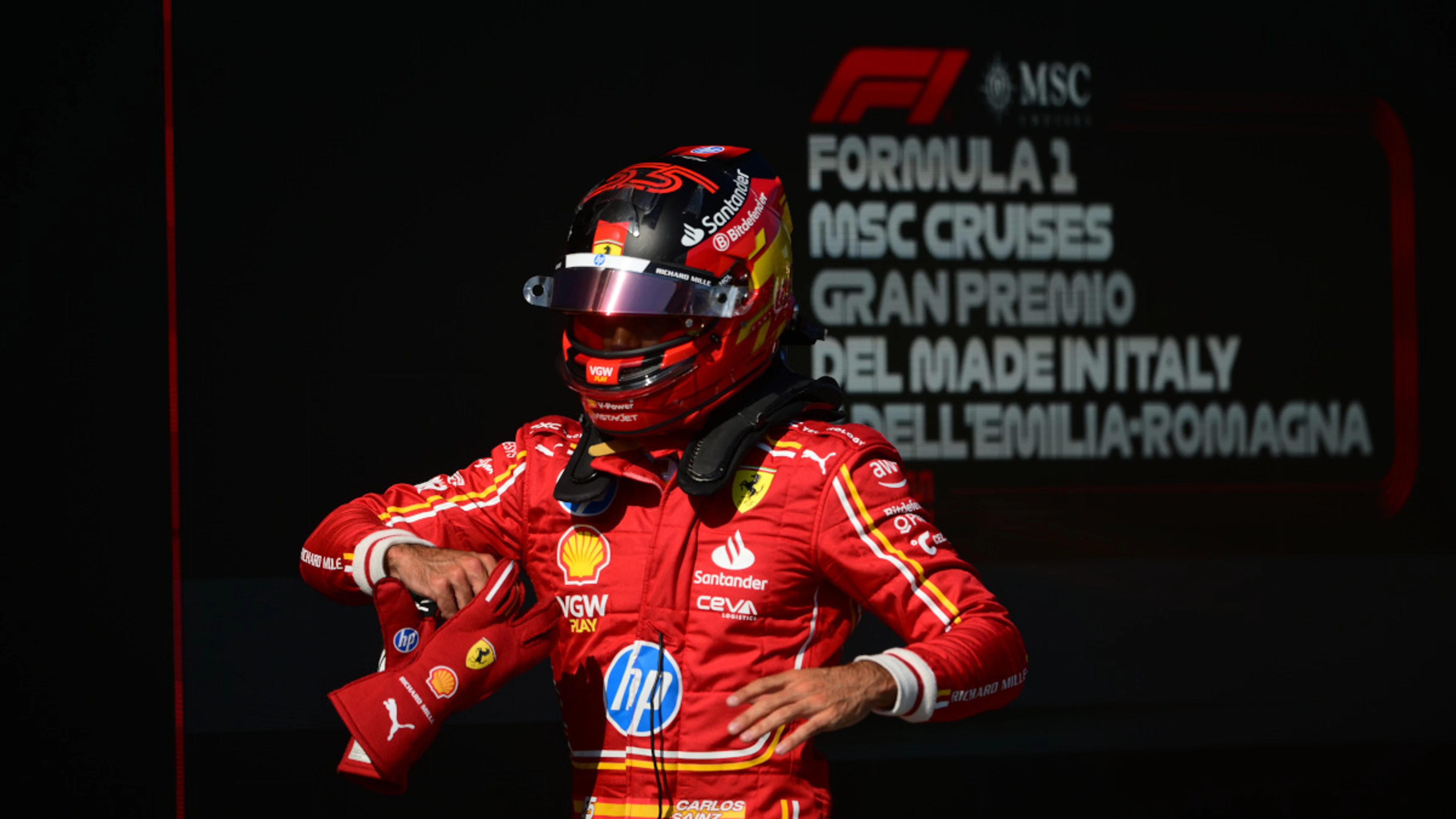 Sainz no longer in running for Mercedes seat