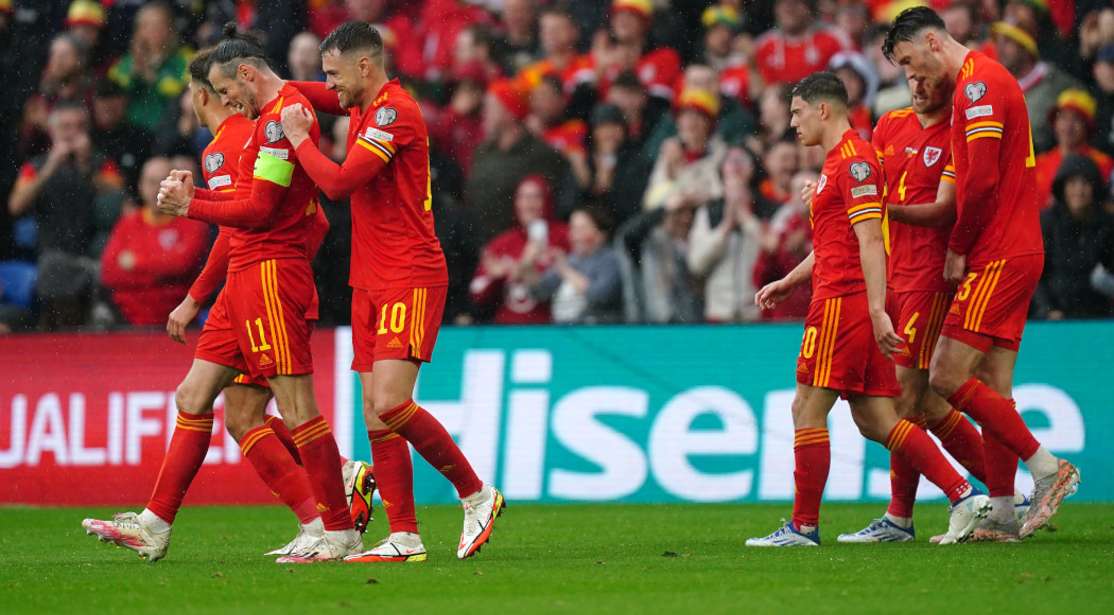 Wales edge Ukraine to qualify for World Cup