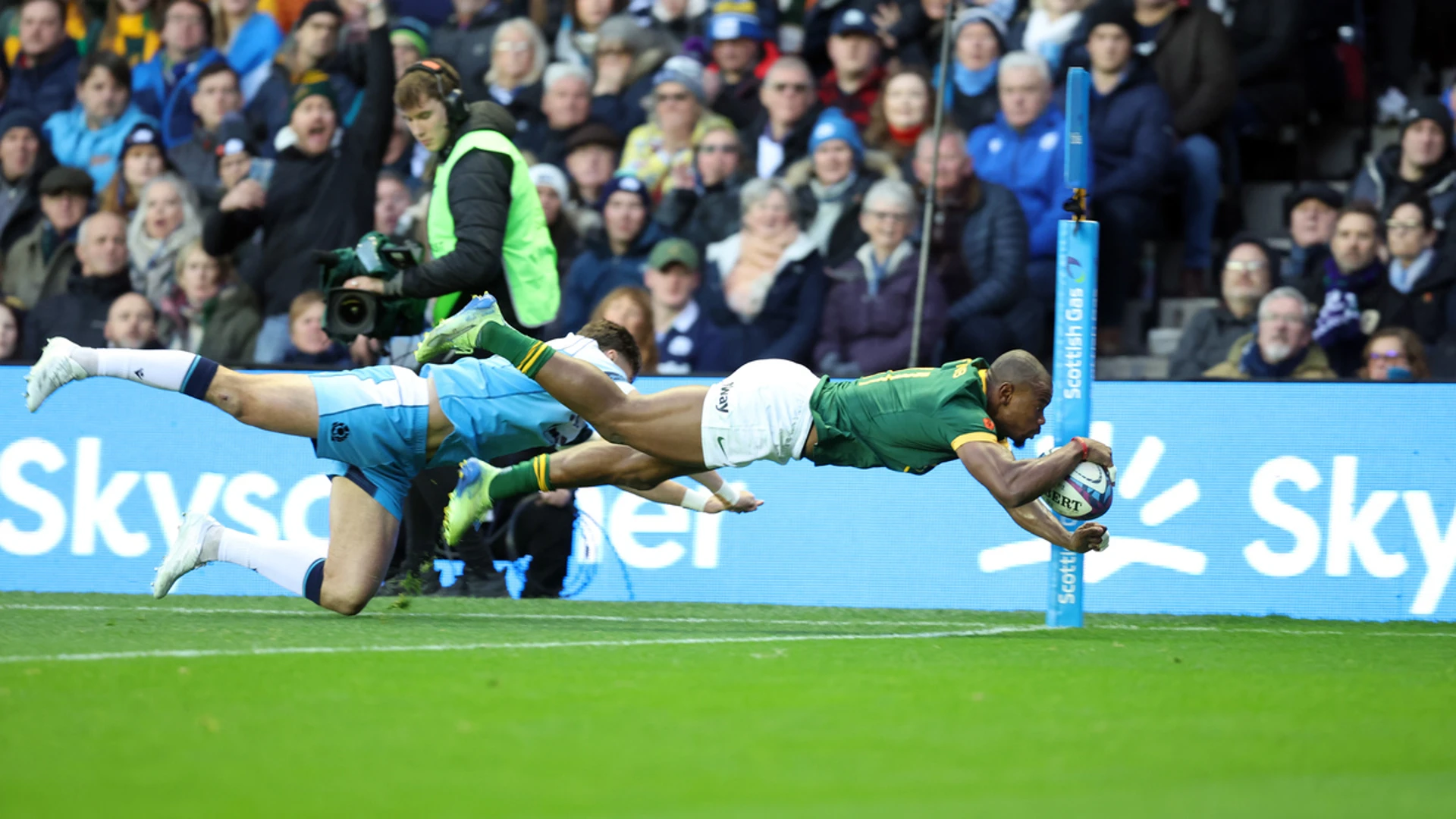 ON TOP OF THE WORLD: Boks overcome Scots to reclaim No 1 ranking