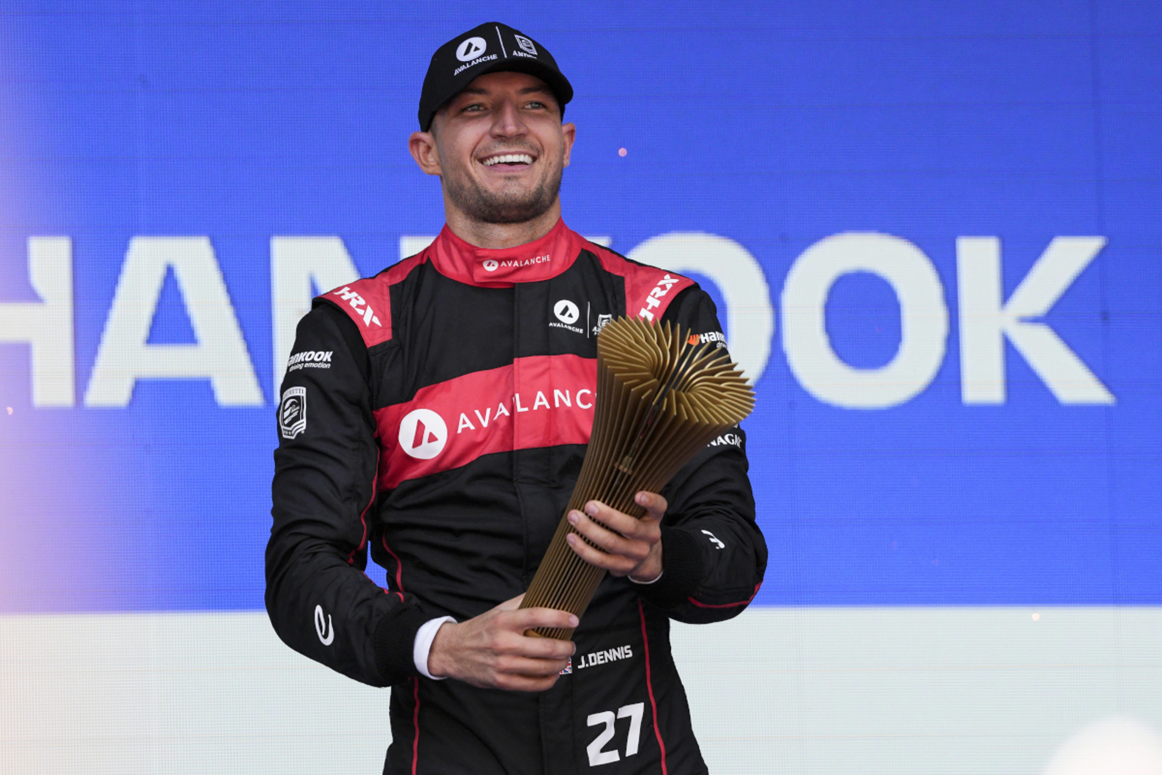 Dennis takes Formula E lead into home London finale