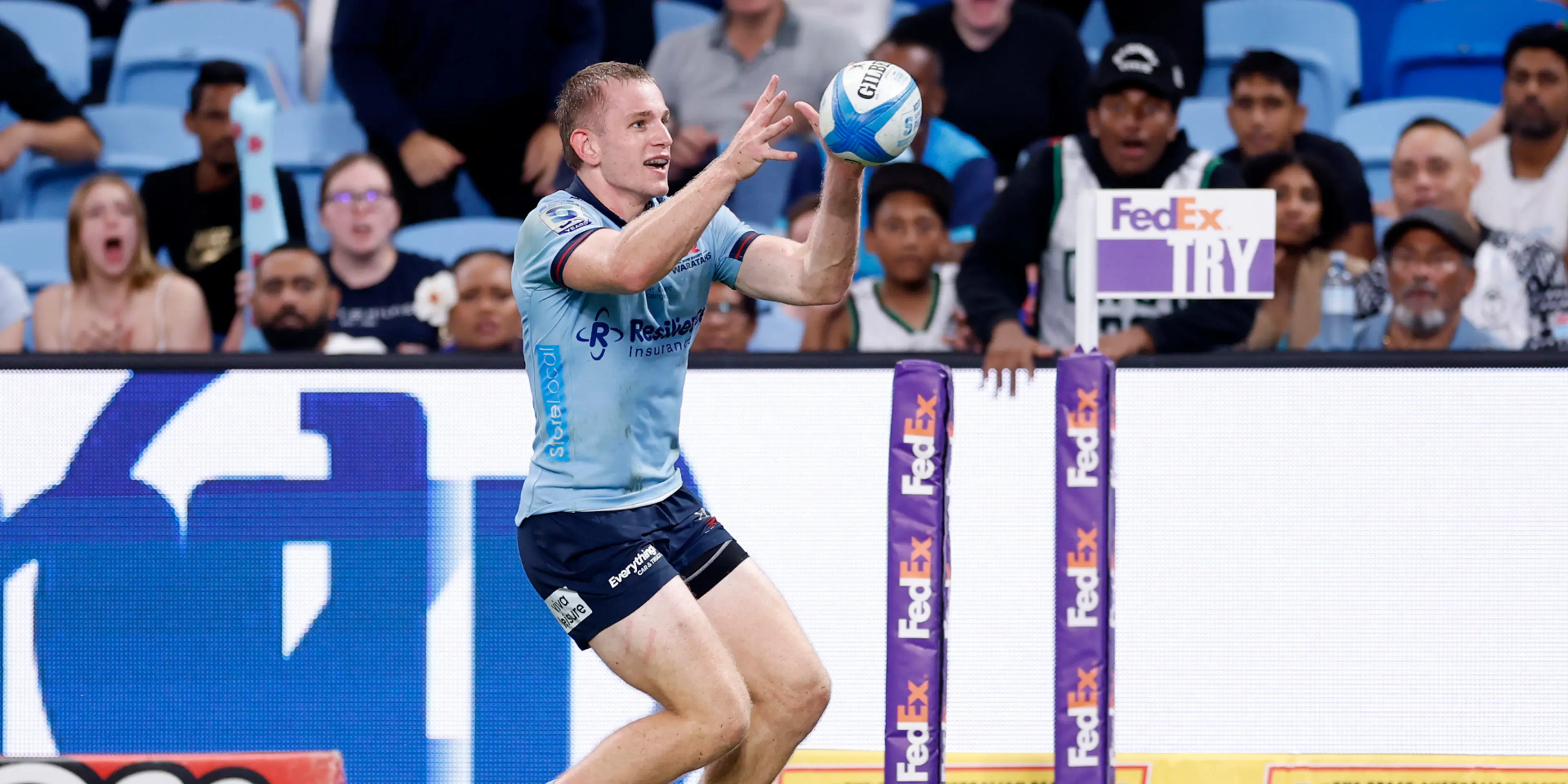 Wallabies winger Jorgensen turns on magic for Waratahs