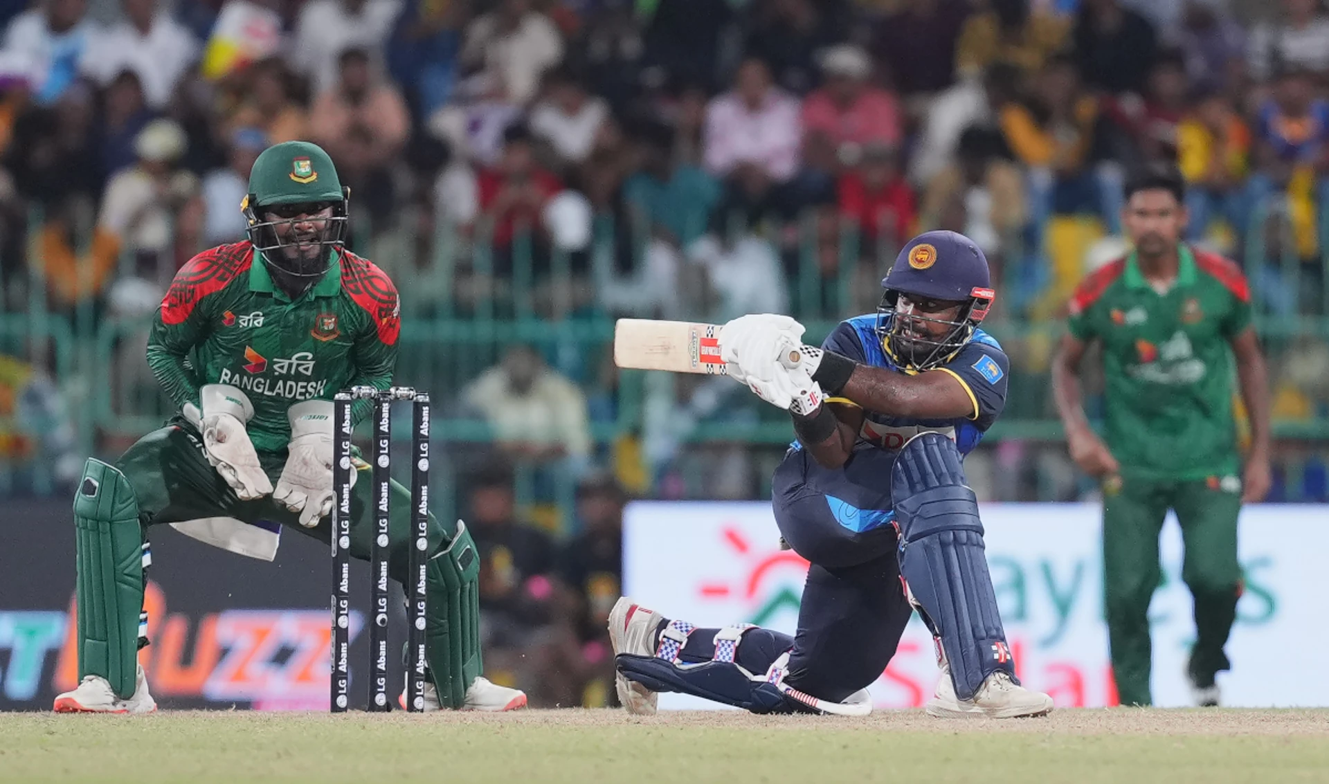 Sri Lanka win toss, bat against Bangladesh in ODI decider