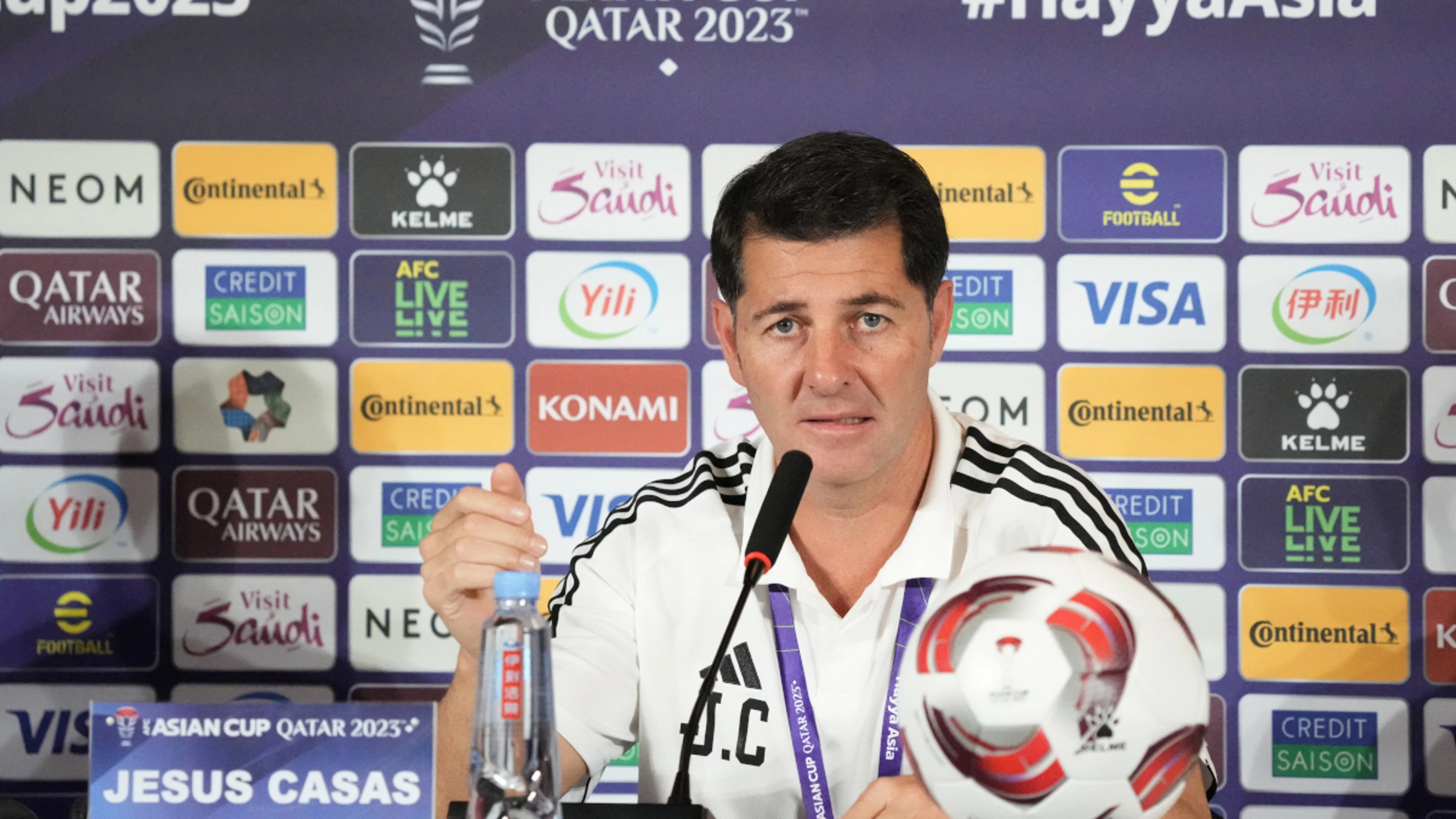 High-flying Iraq are not favourites for Asian Cup, says coach Casas