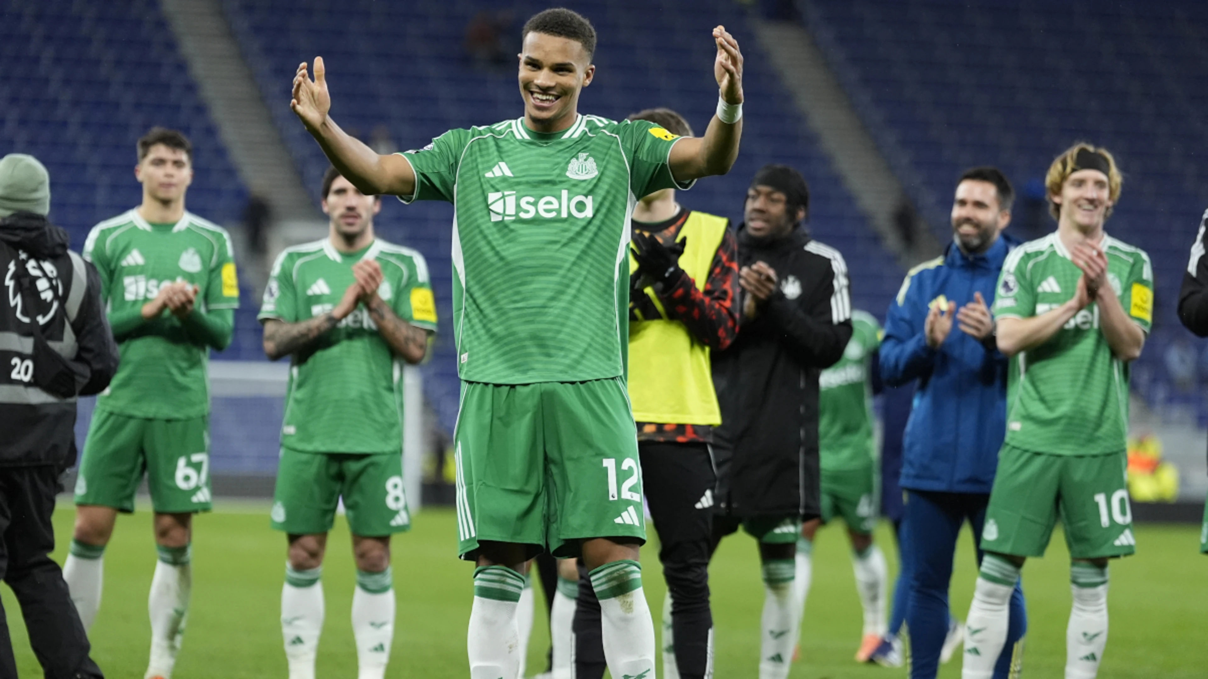 Newcastle's fast start lays platform for Everton thumping