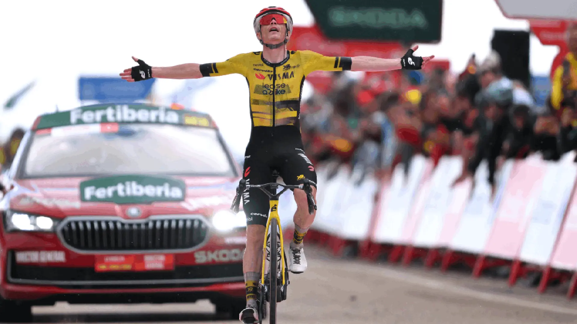 La Vuelta | Stage 9 | Highlights