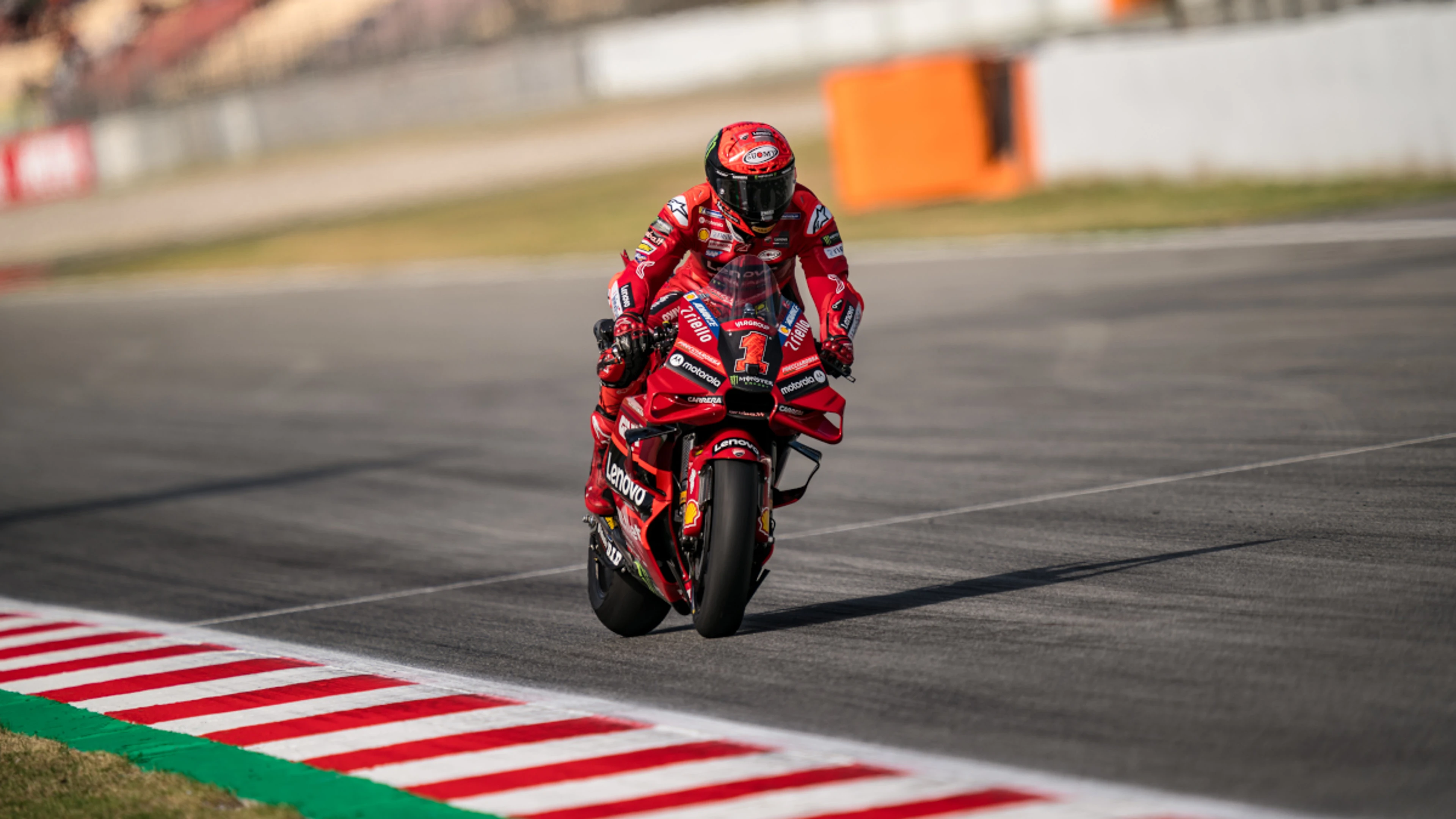 Bagnaia claims Catalunya MotoGP pole in record time