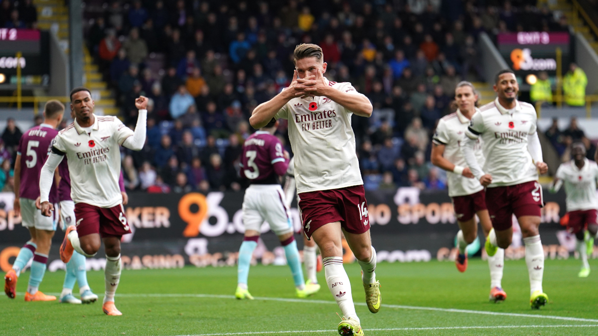 Gyokeres on target as leaders Arsenal beat Burnley