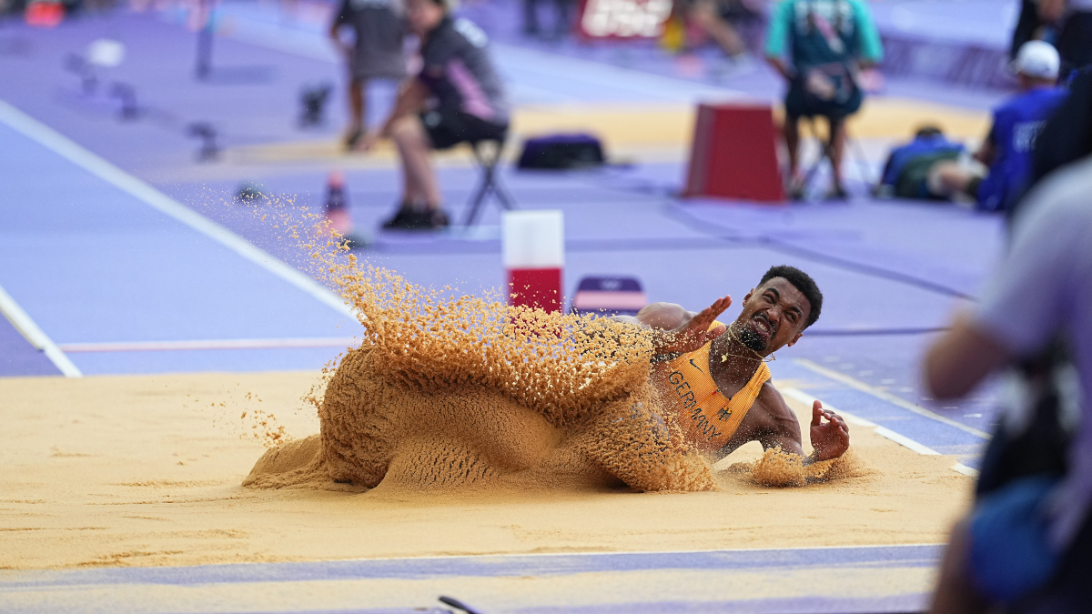 Germany's Neugebauer leads after three events of Olympic decathlon