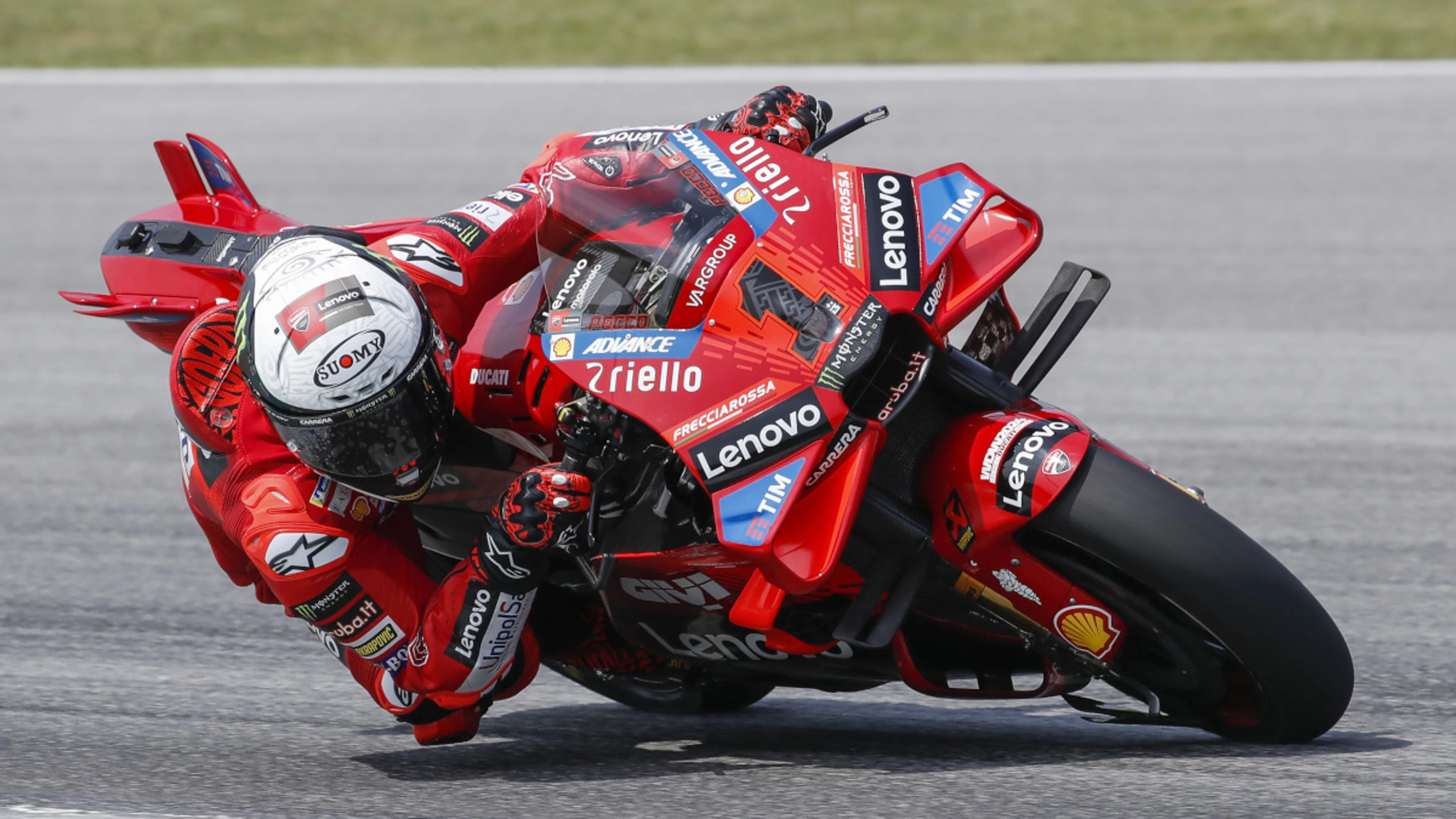 Bagnaia sets new lap record on final day of Malaysia MotoGP test