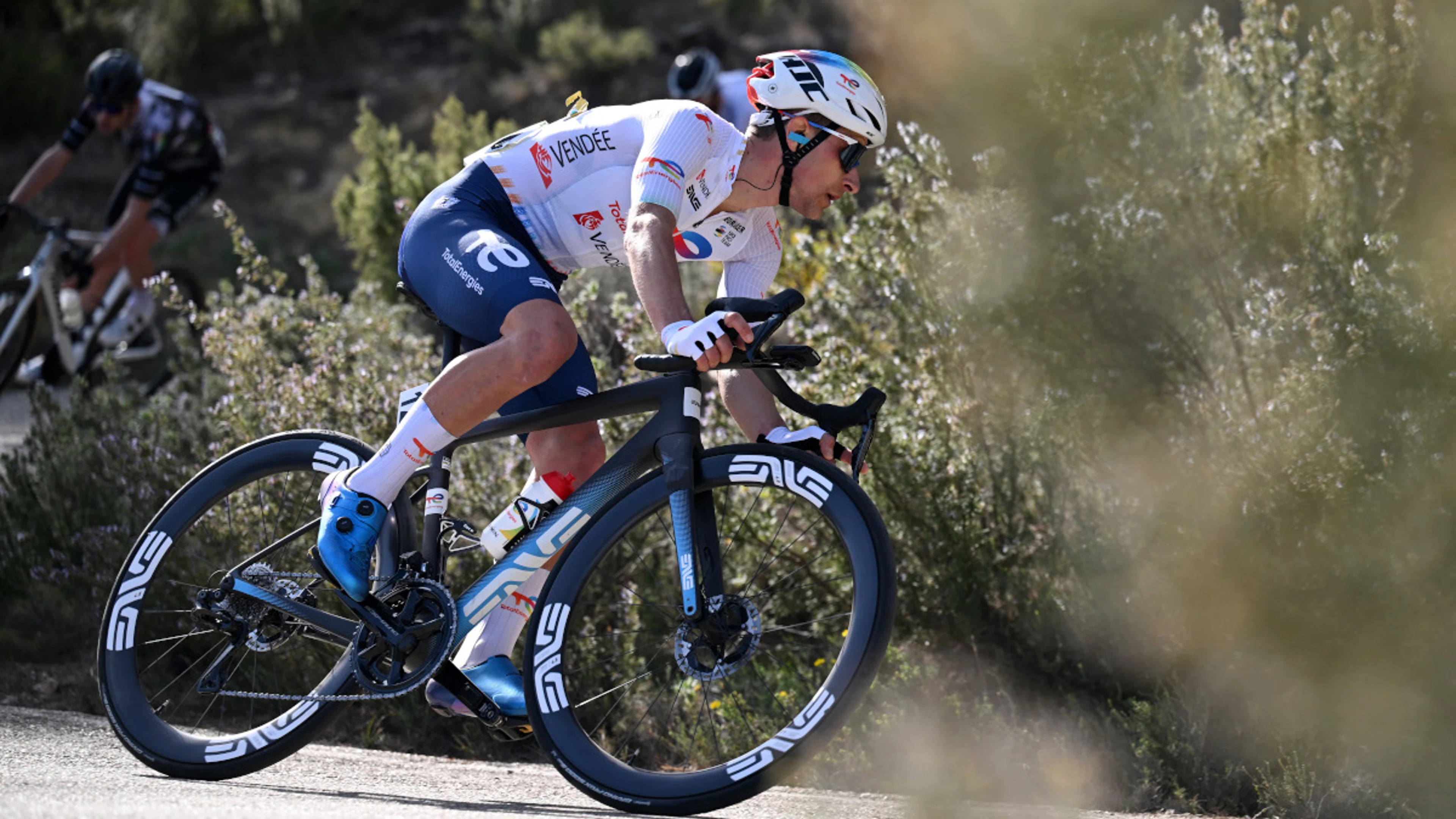 Tour of Rwanda slides to an early halt