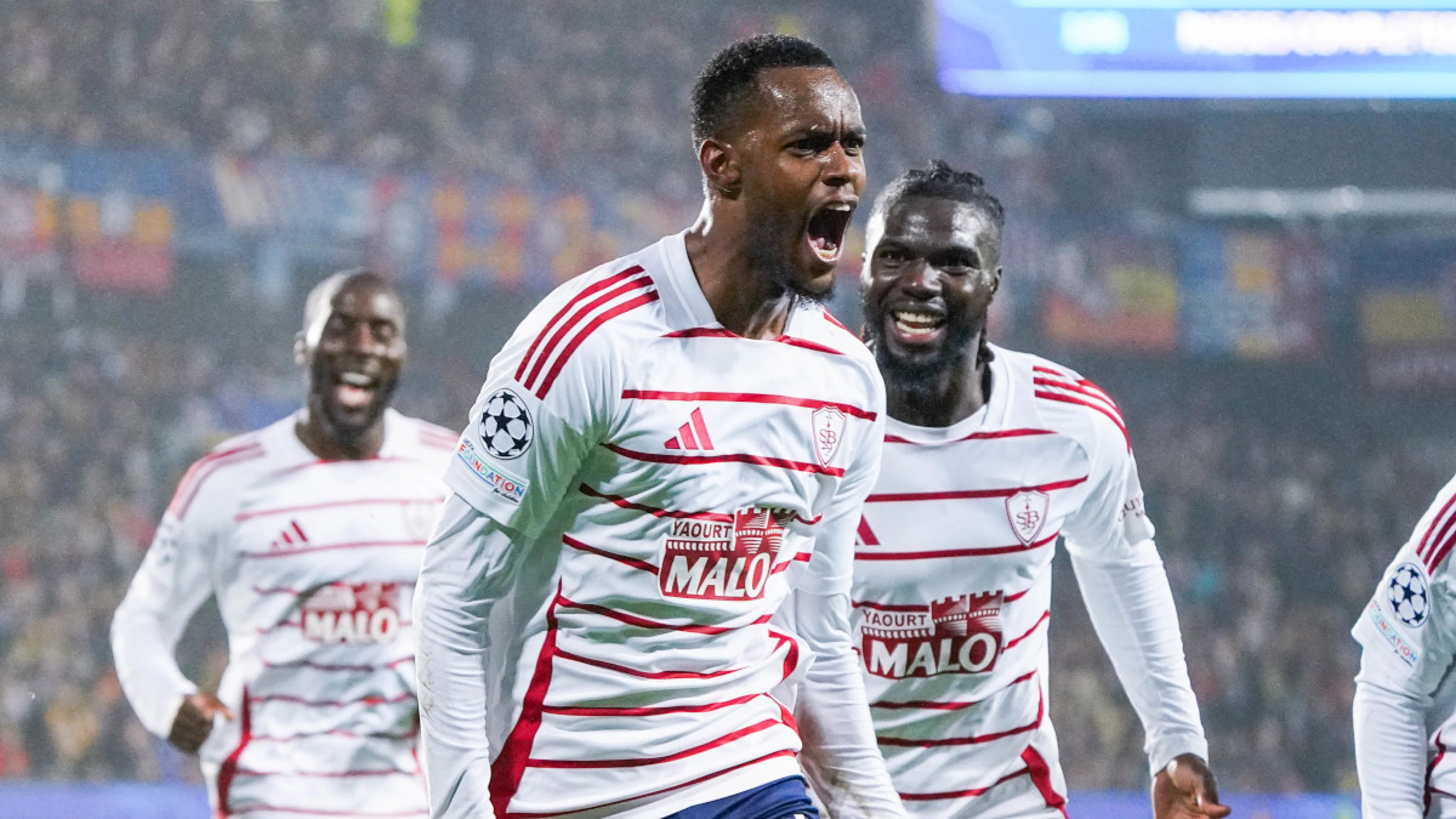 Brest win at Sparta after Fernandes strike and late own goal