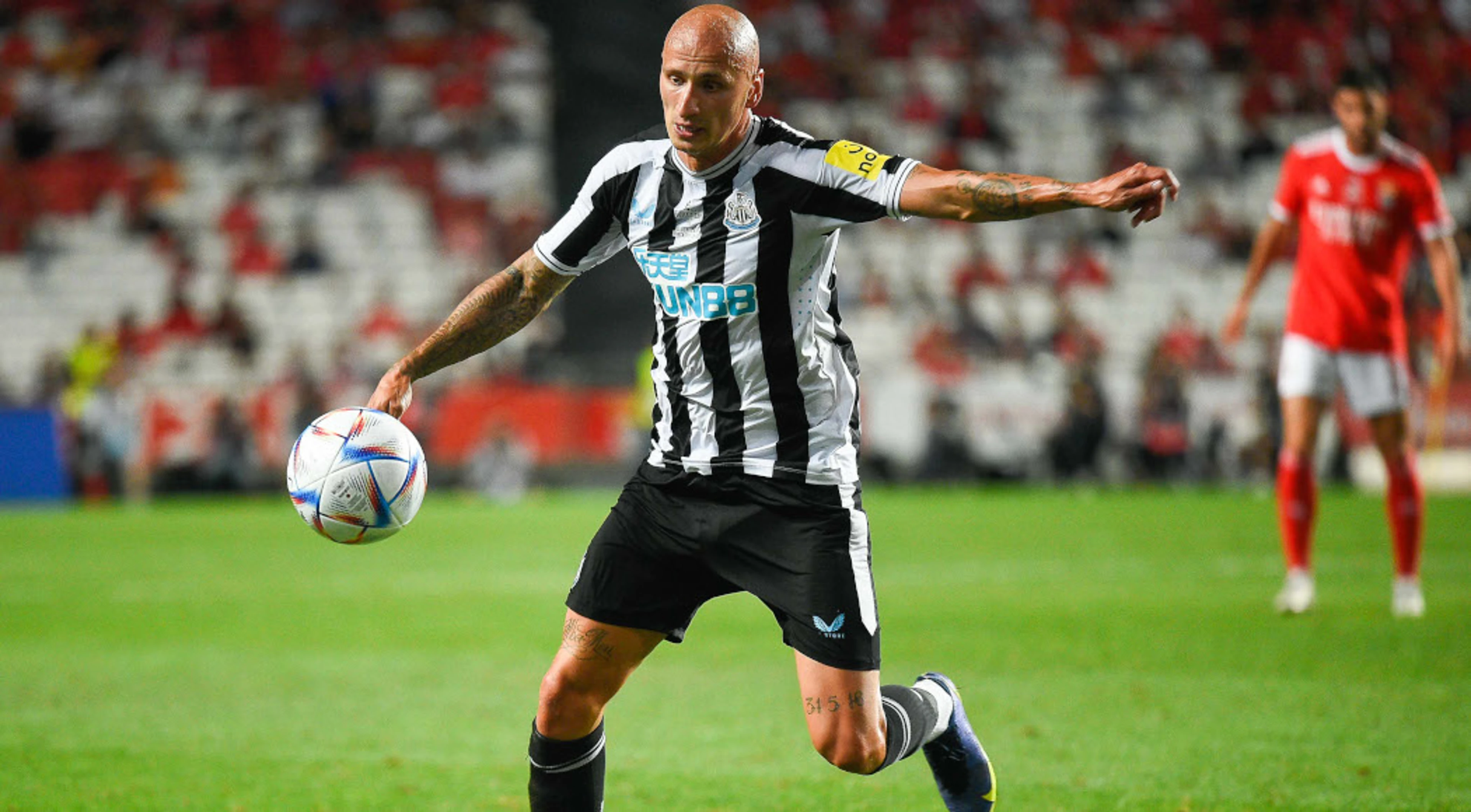Shelvey injury is a big blow for Newcastle - Howe