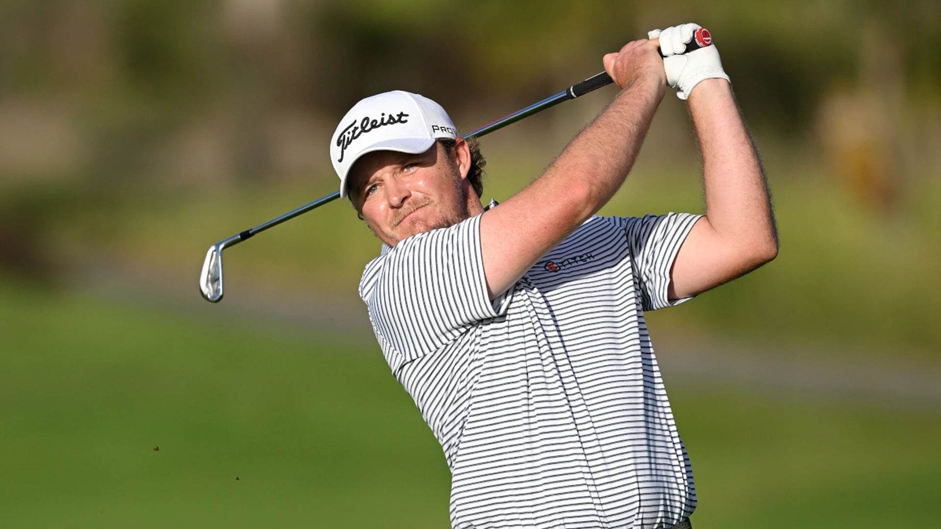 Pepperell enjoys a ‘Honeymoon’ round of golf to lead Mauritius Open