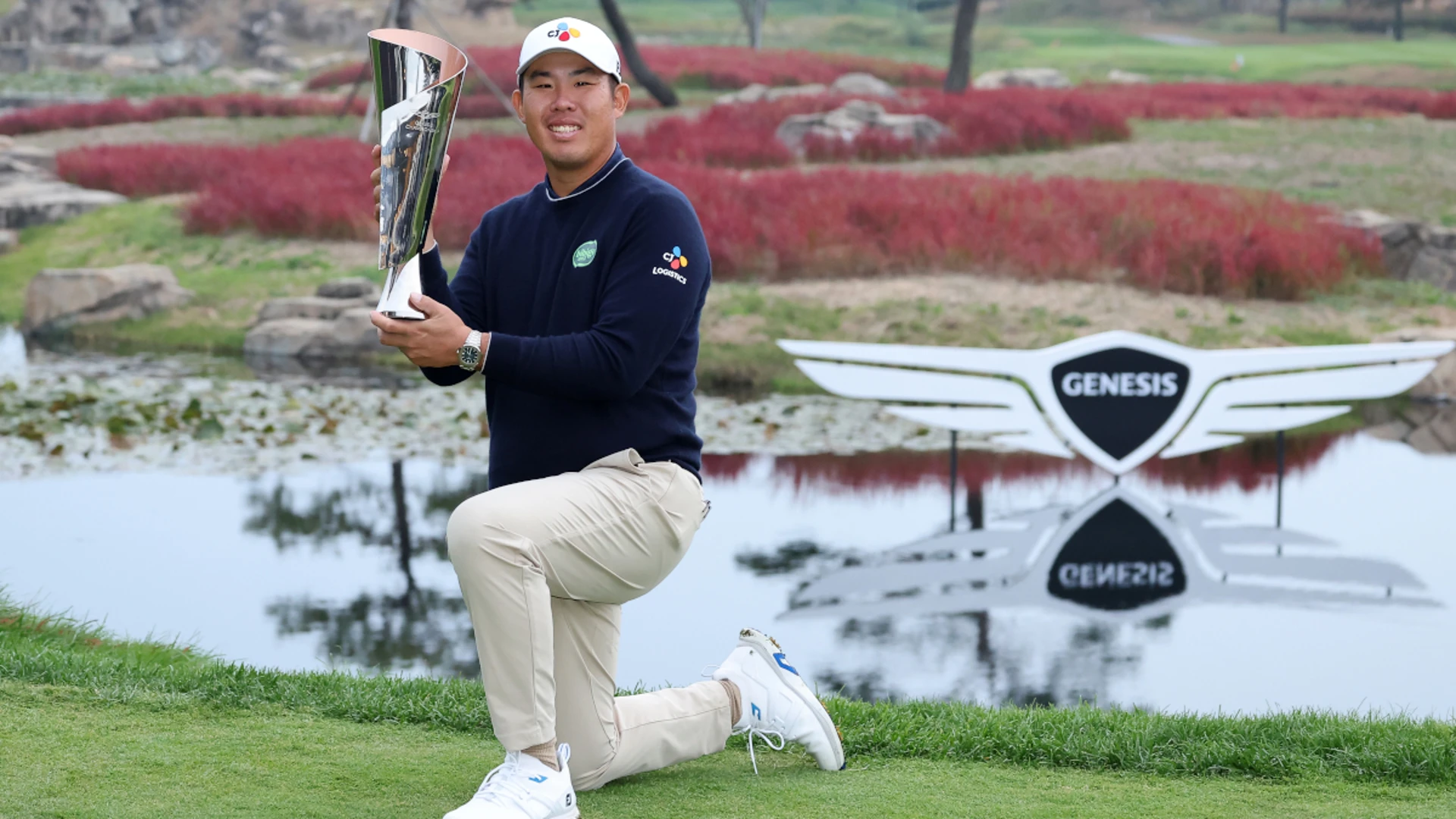 An Byeong-hun triumphs after all-Korean playoff at Genesis Championship