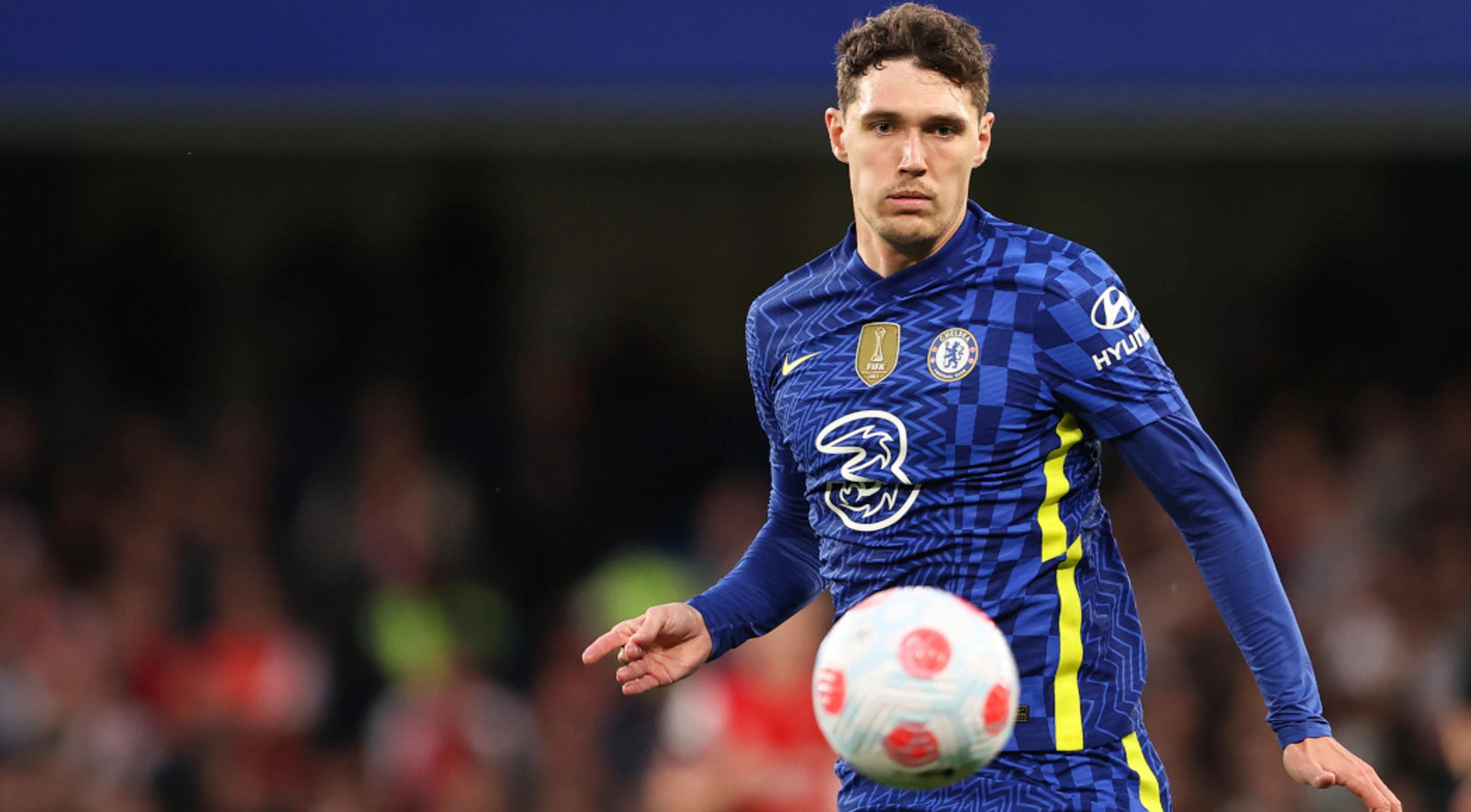 Barcelona sign Christensen from Chelsea