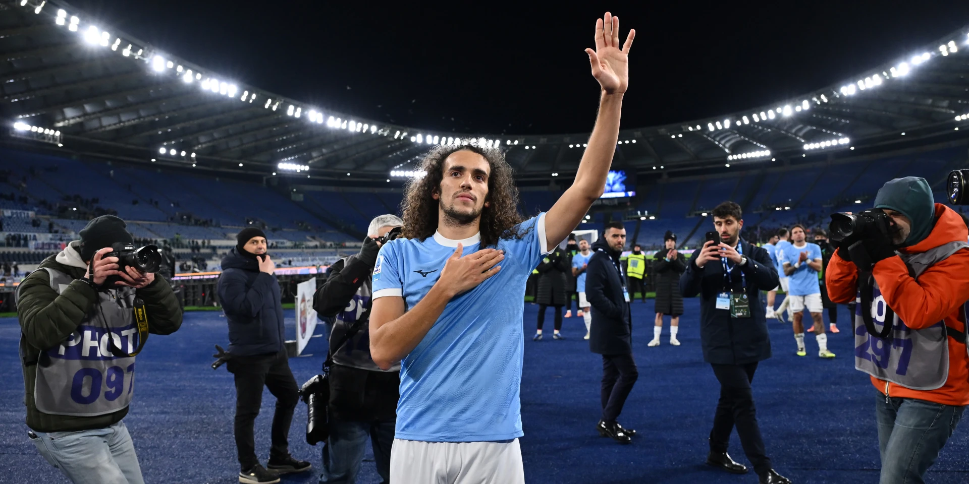 Ex-Arsenal midfielder Guendouzi set for Fenerbahce move