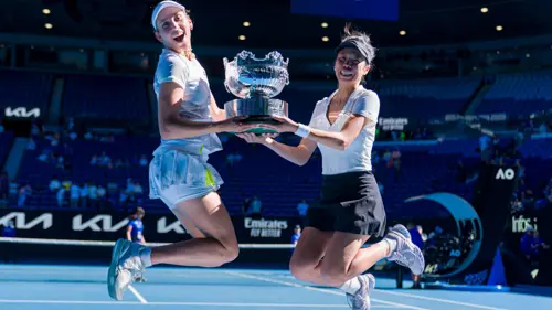 Hsieh, Mertens win women's doubles title at Australian Open