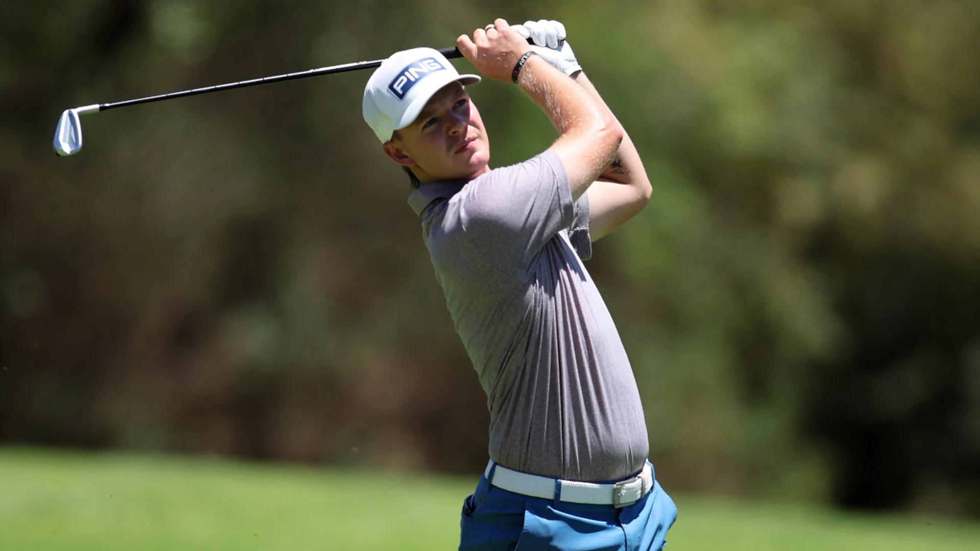 Broomhead makes strong start in Blue Label Challenge