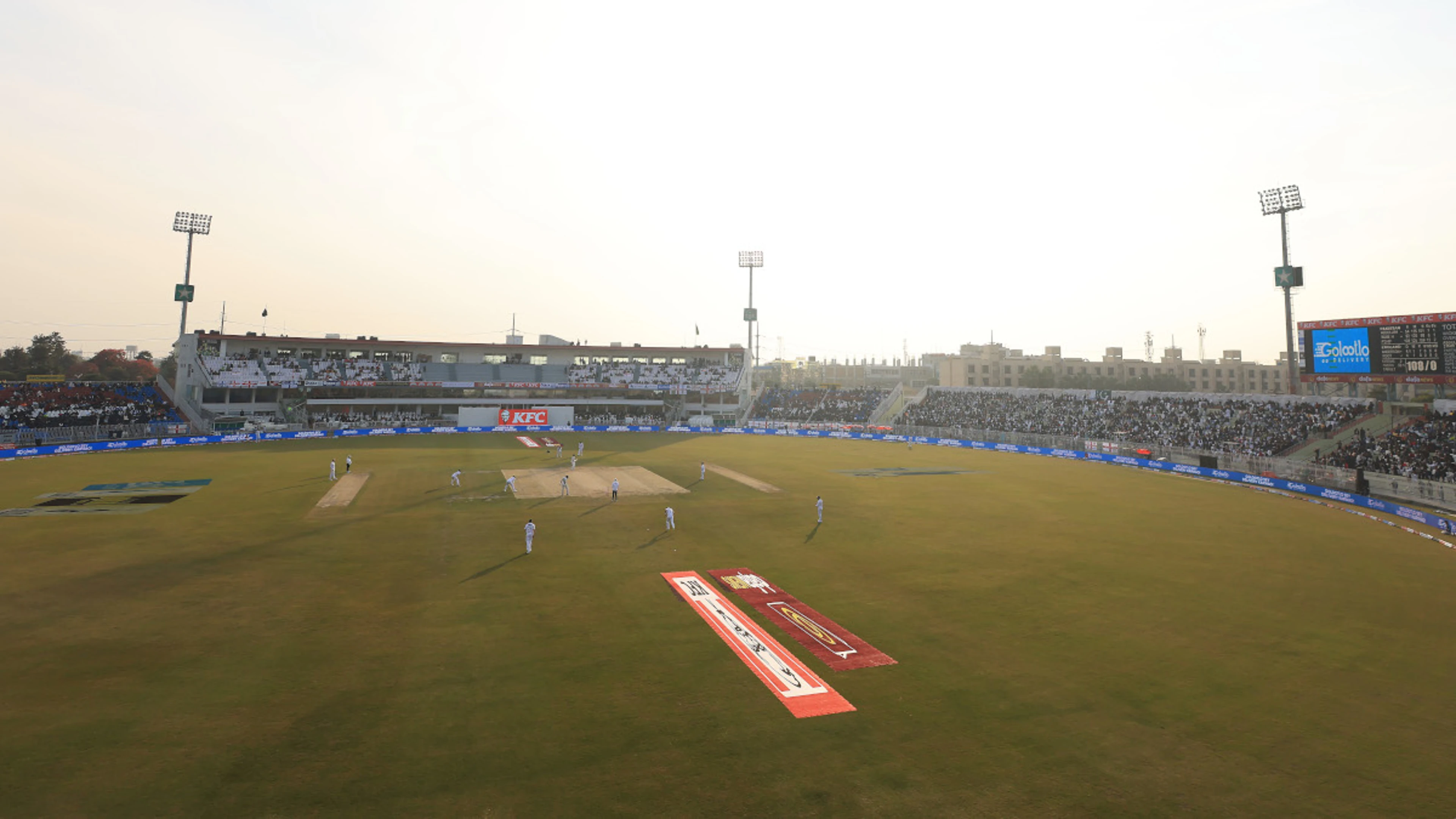 Pakistan postpones T20 League amid clashes with India