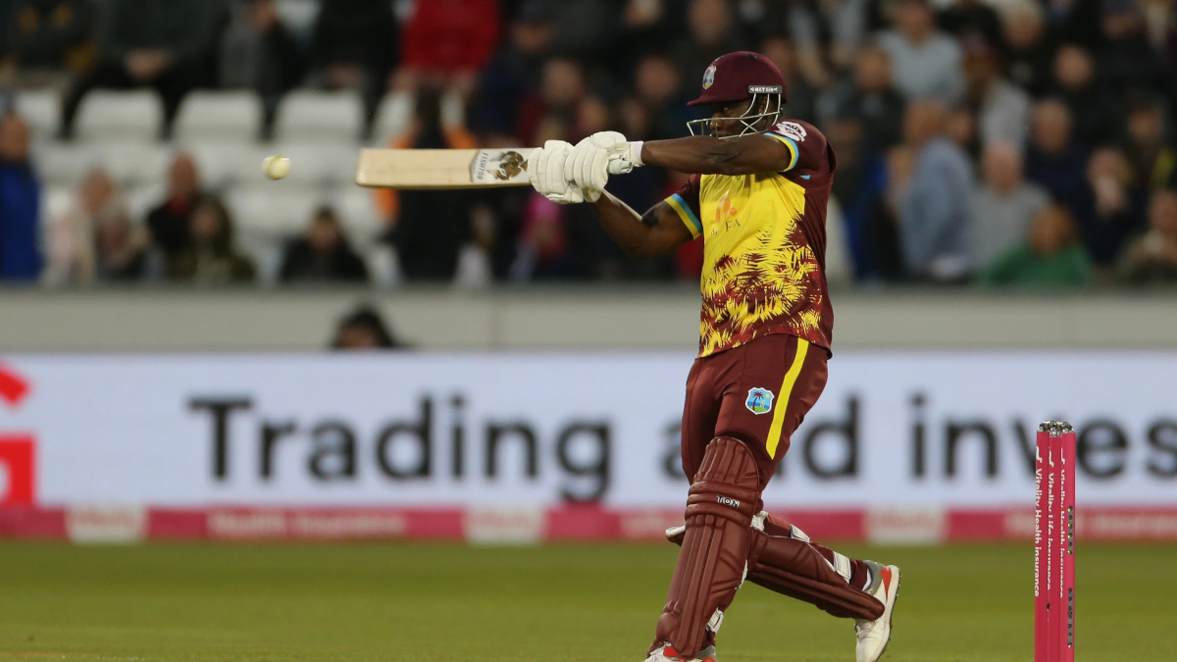 Russell's sparkling farewell in vain as Australia sprint to T20 win