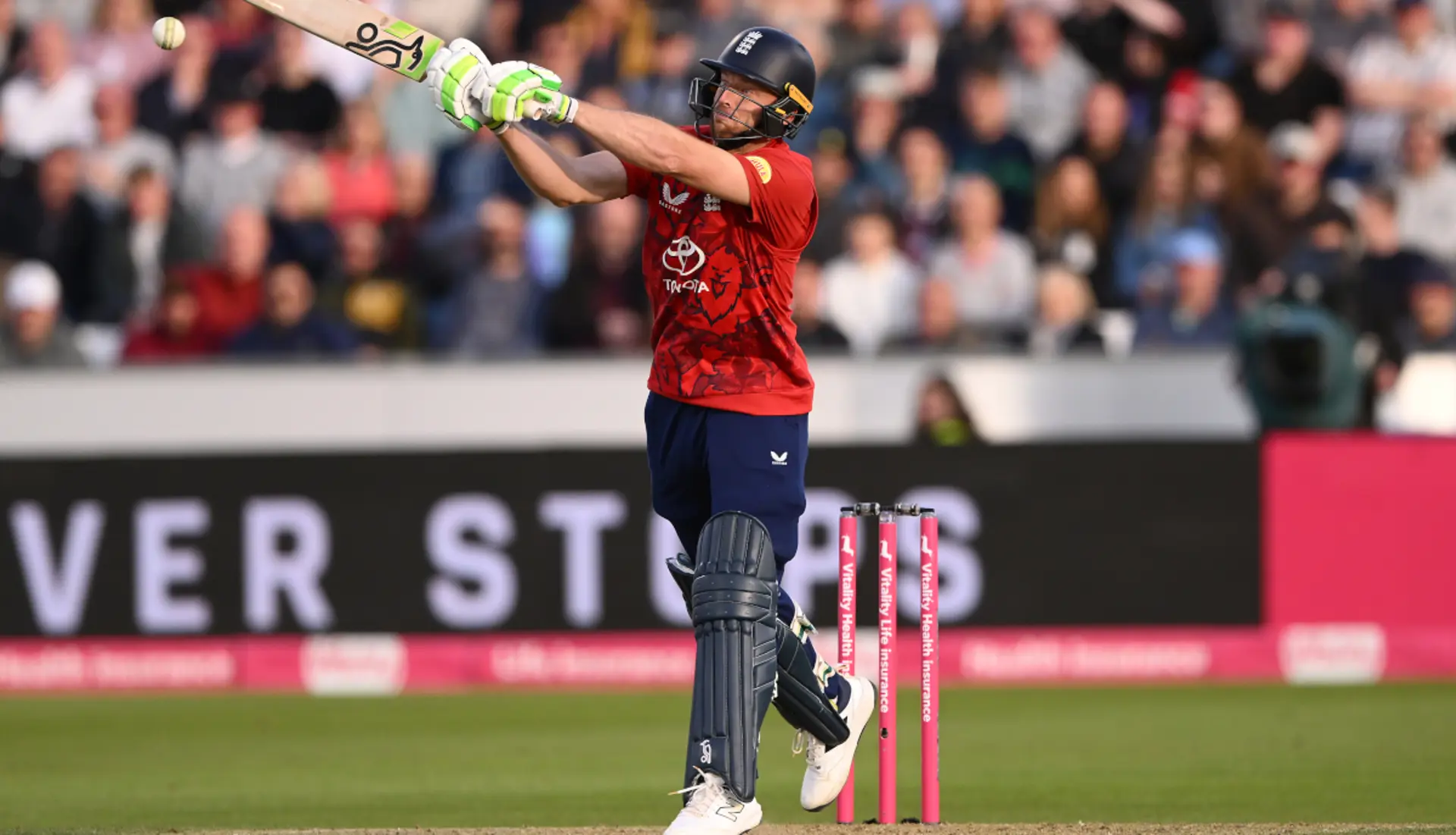 Buttler and Dawson star as England beat West Indies in T20 opener