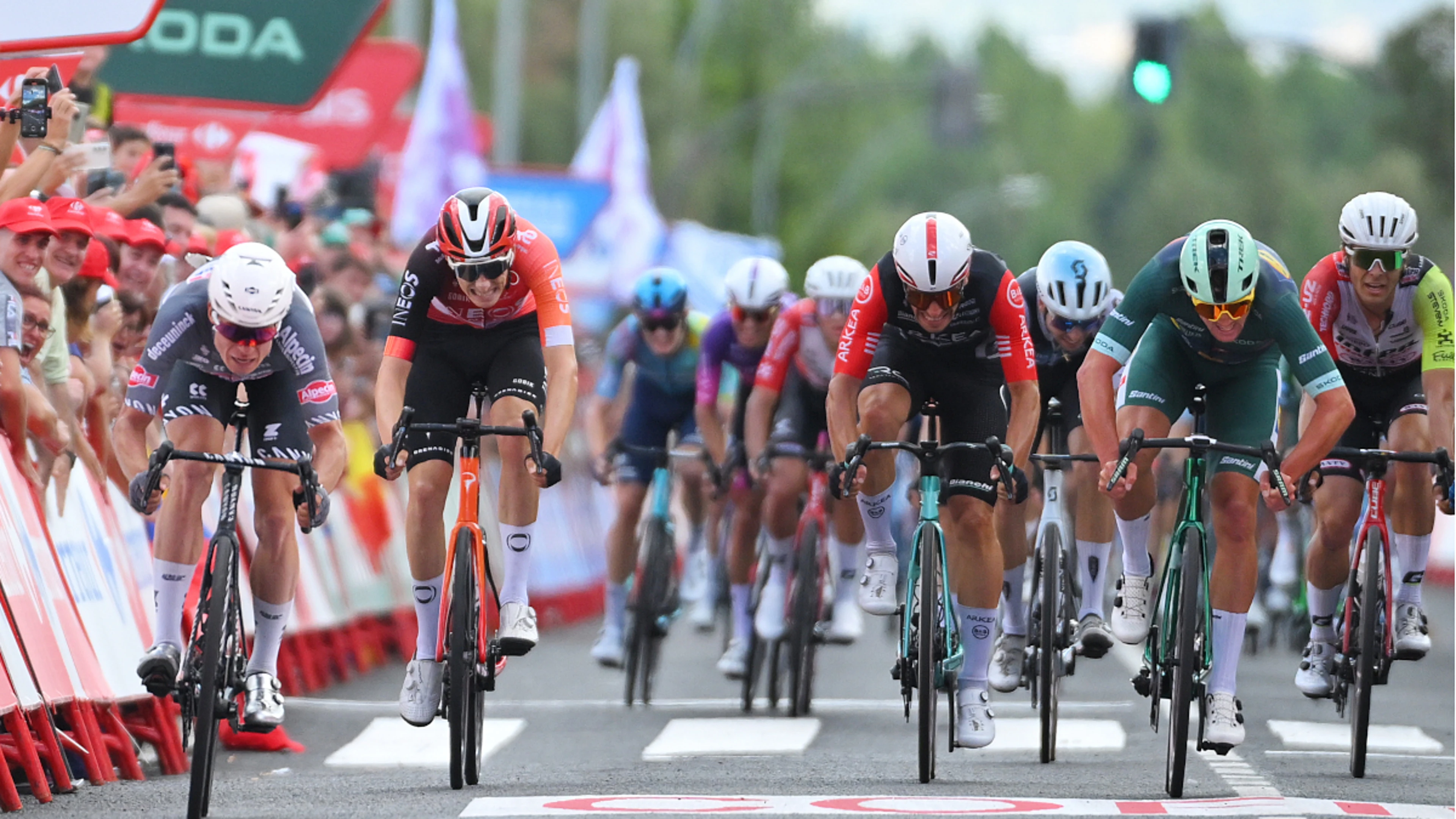 Vuelta final stage shortened amid protest fears