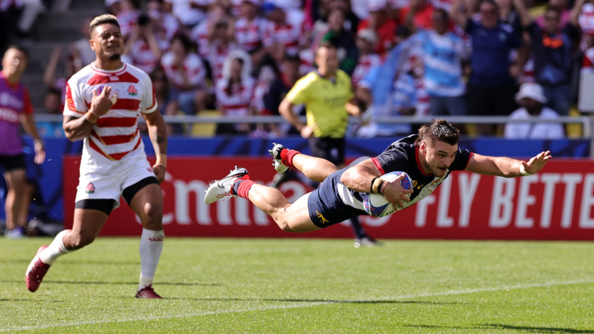 Argentina edge Japan in Nantes thriller to reach last eight