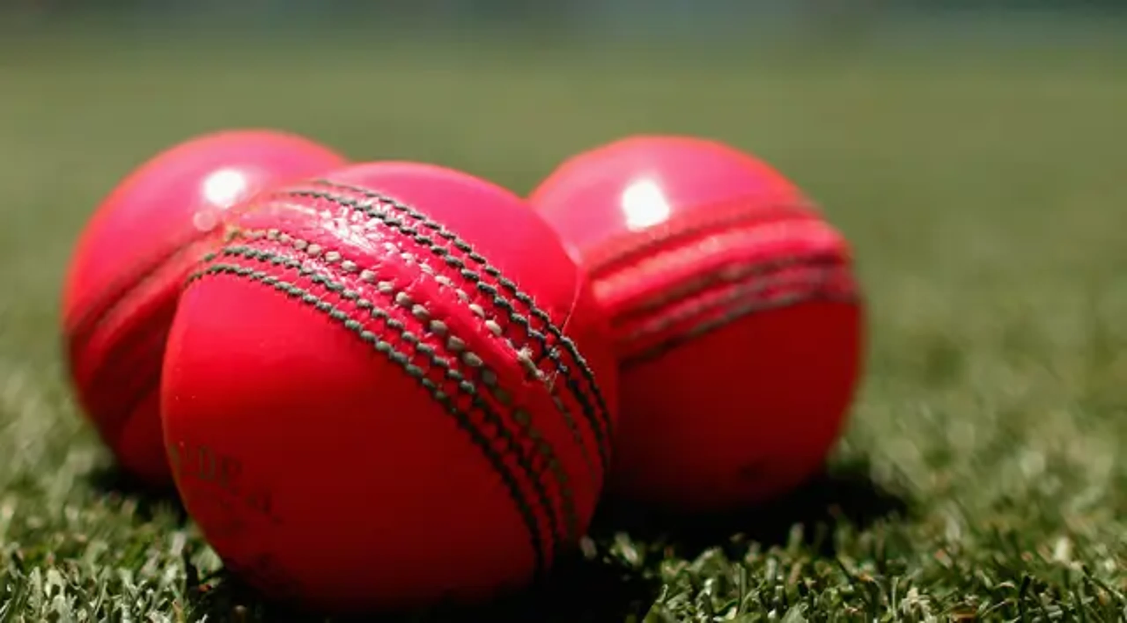 Manack shines on day two in Dhaka