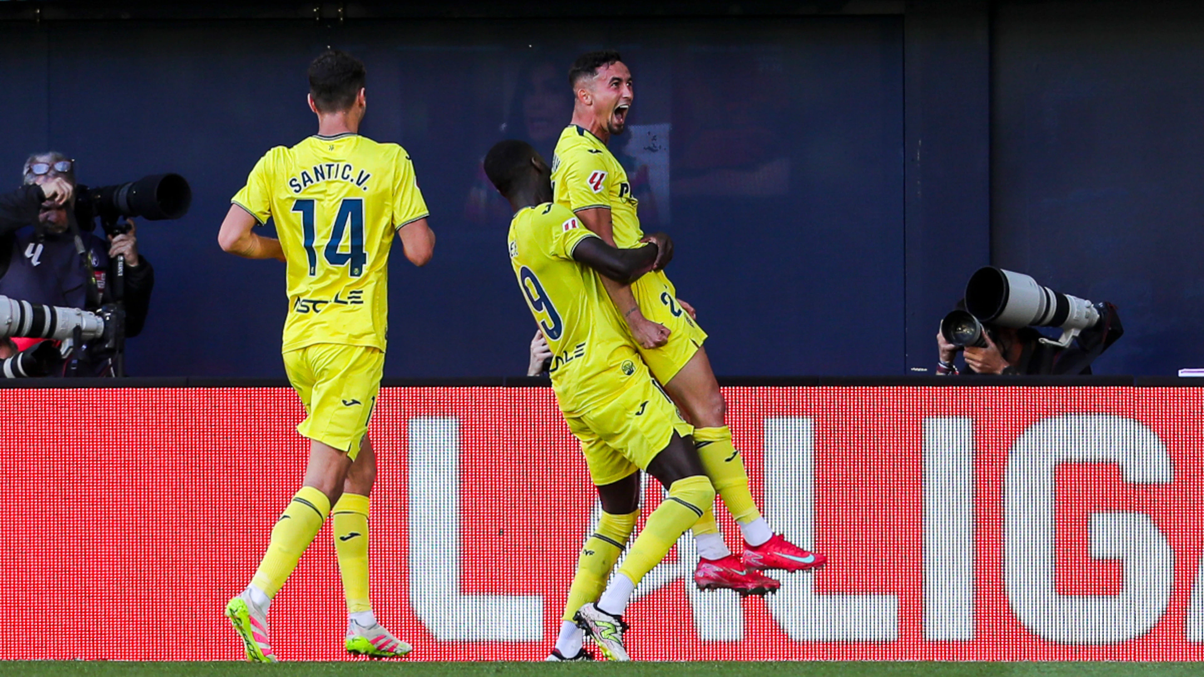 Villarreal edge Espanyol to improve Champions League chances