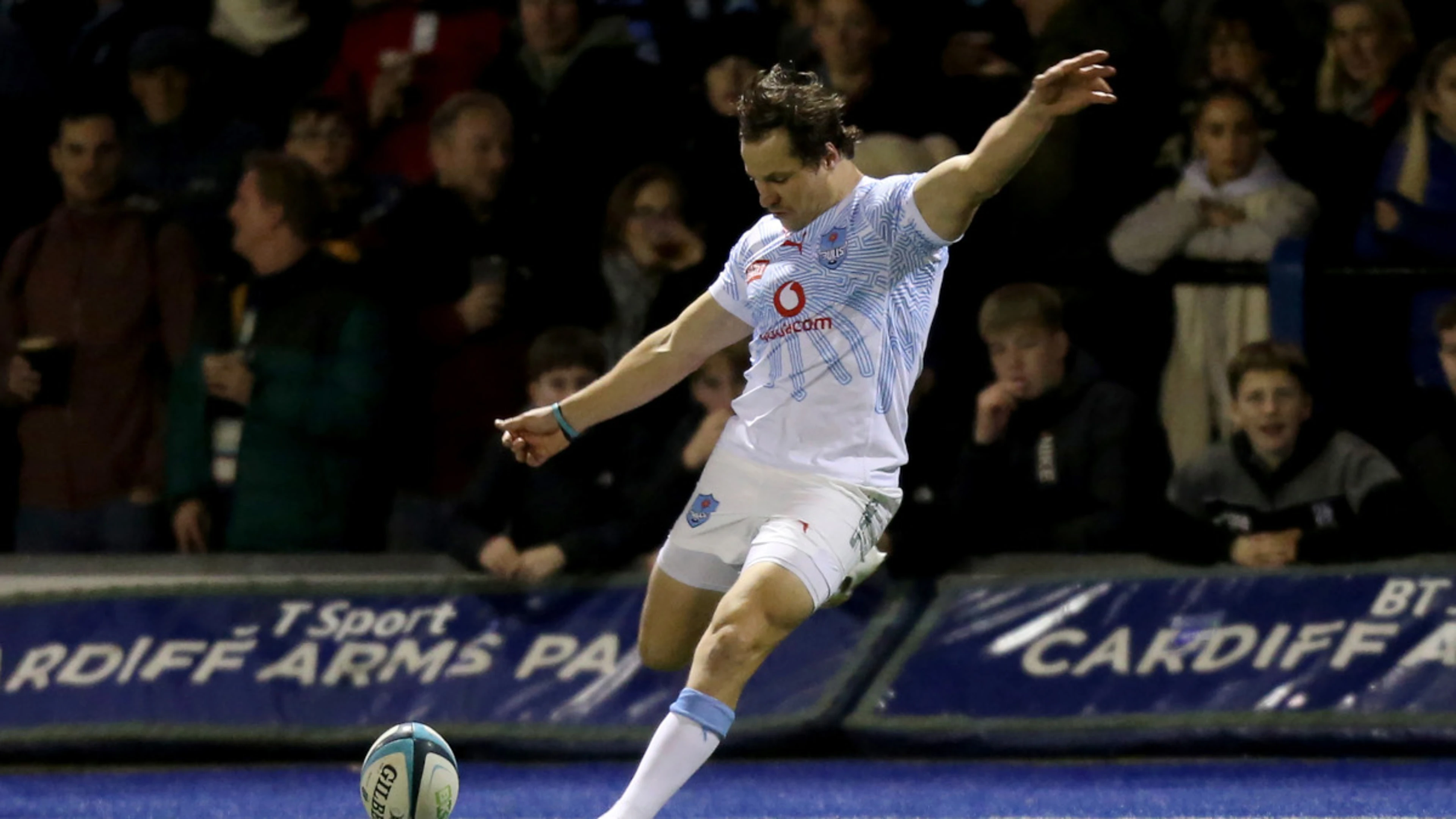 Bulls’ chance to cement top as White clashes with old mate