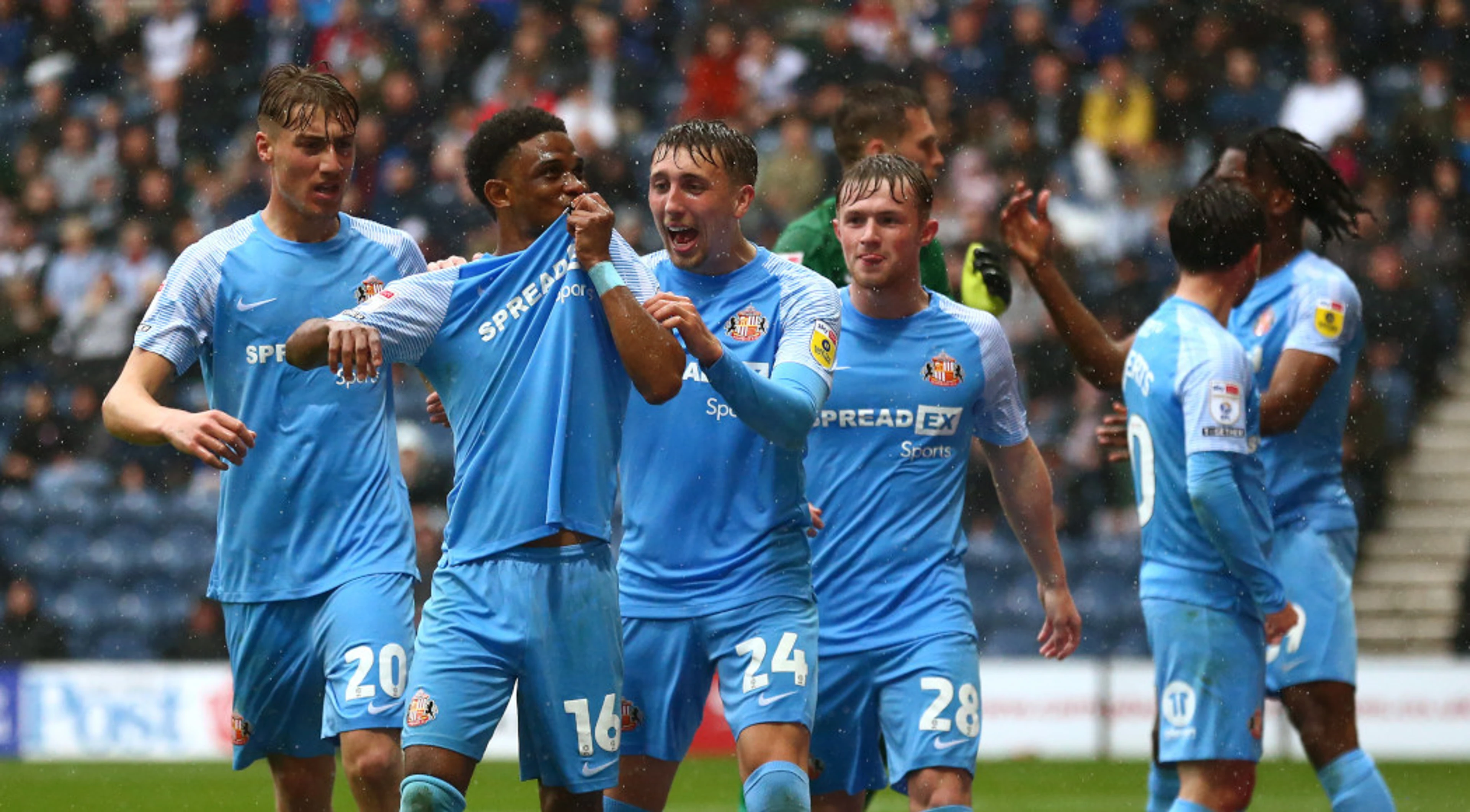 Sunderland into Championship playoffs after Millwall collapse against Blackburn