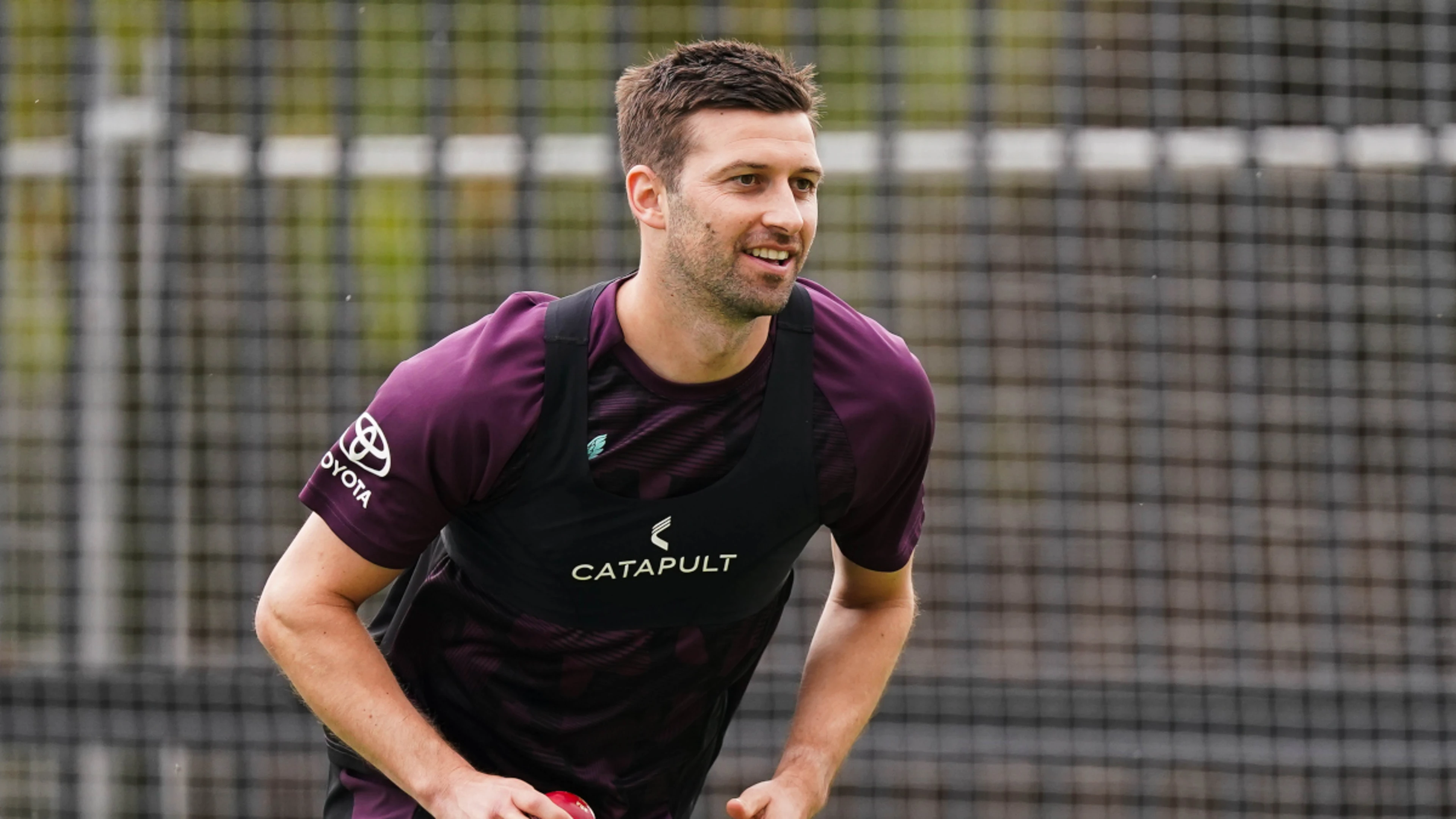 England bank on fast bowling barrage in Australia