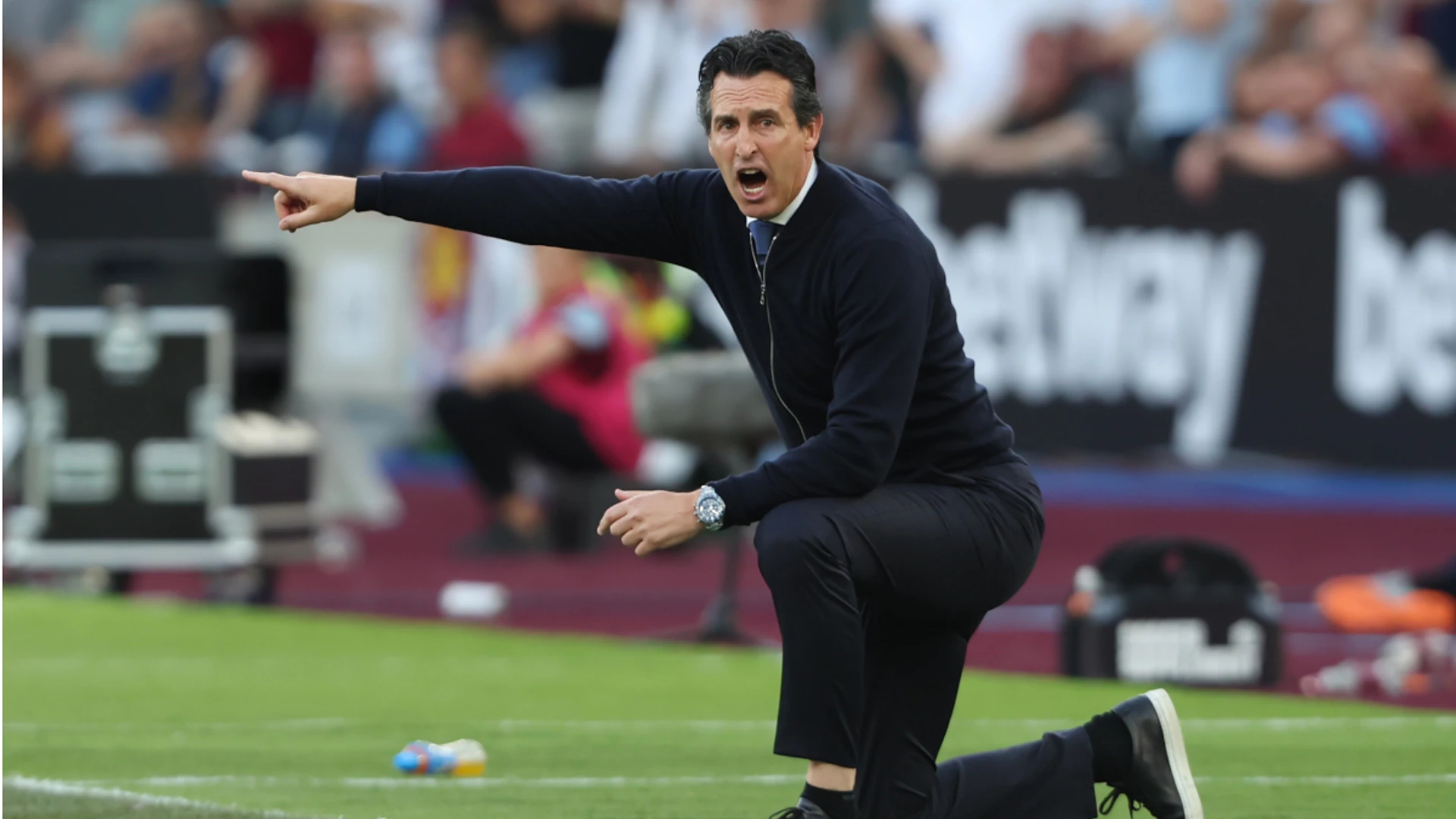 Emery won't 'waste time' as Villa boss demands progress