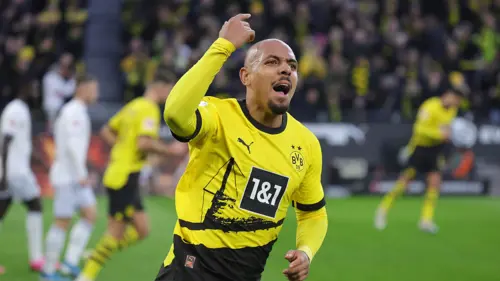 Dortmund embrace 'favourites' tag ahead of PSV clash